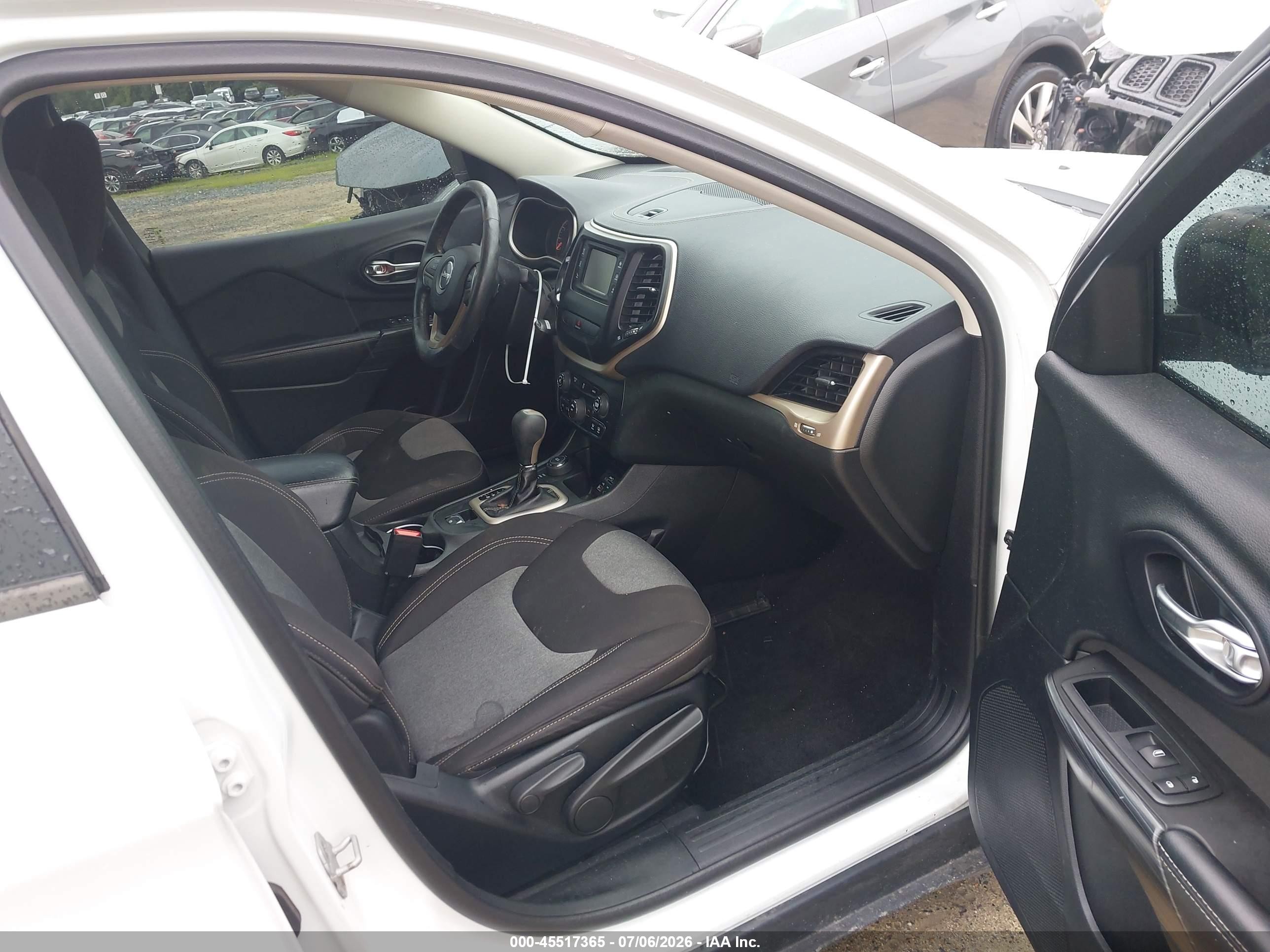 2014 Jeep Cherokee Sport White vin: 1C4PJMAB3EW260108