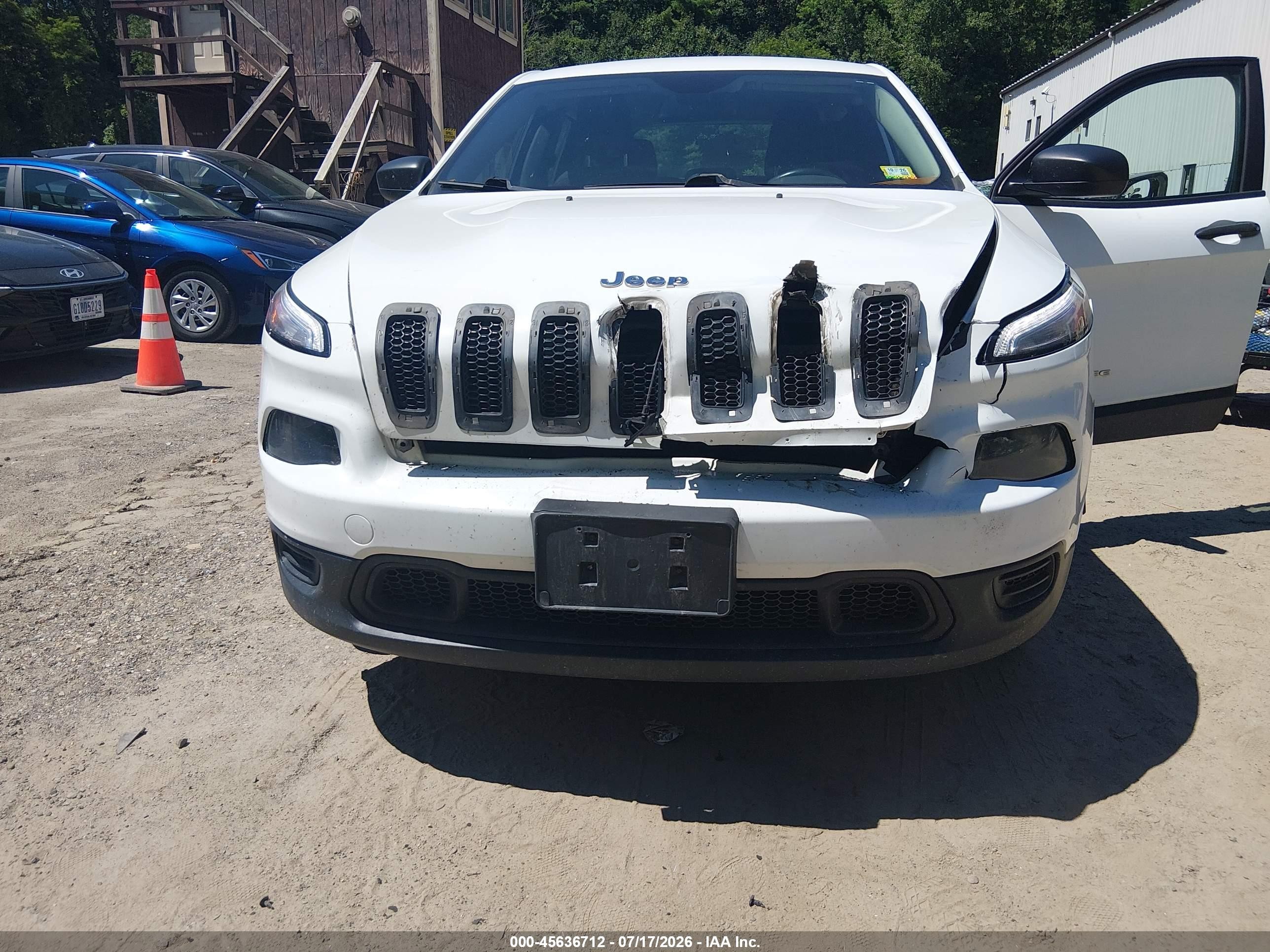 2015 Jeep Cherokee Sport Белый vin: 1C4PJMAB3FW546767