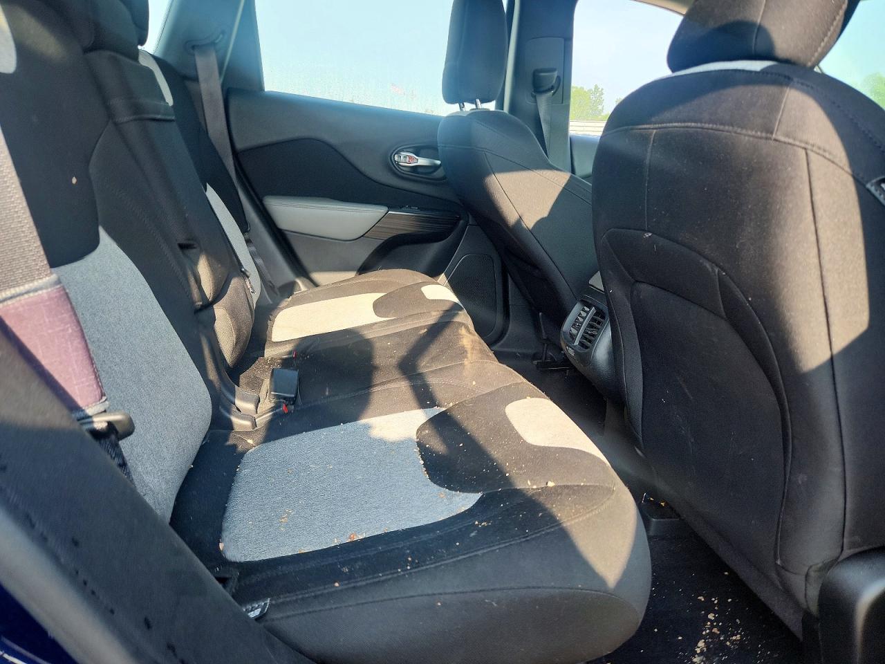 2014 Jeep Cherokee Sport Синий vin: 1C4PJMAB4EW121718