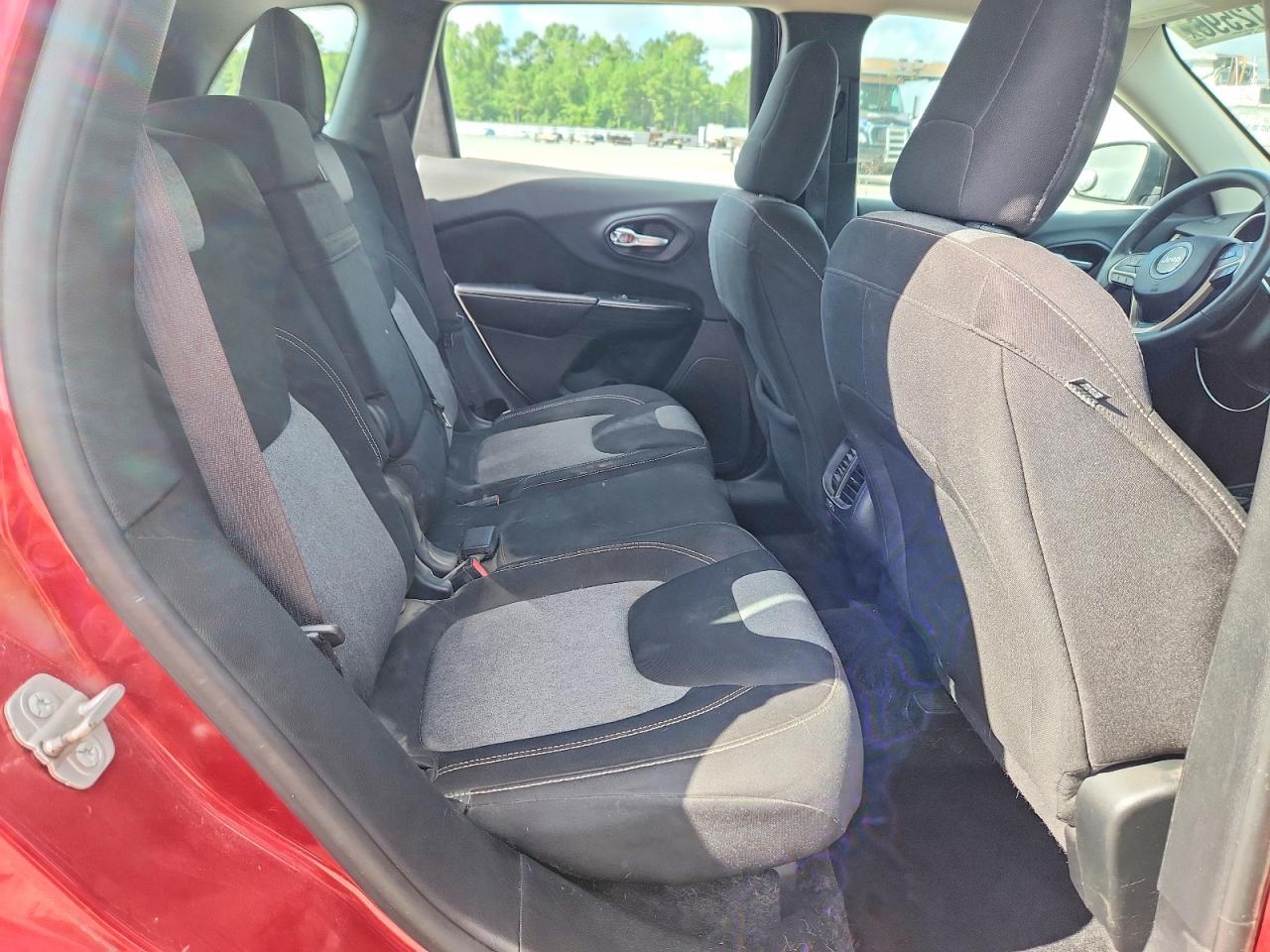 2014 Jeep Cherokee Sport Burgundy vin: 1C4PJMAB4EW141077