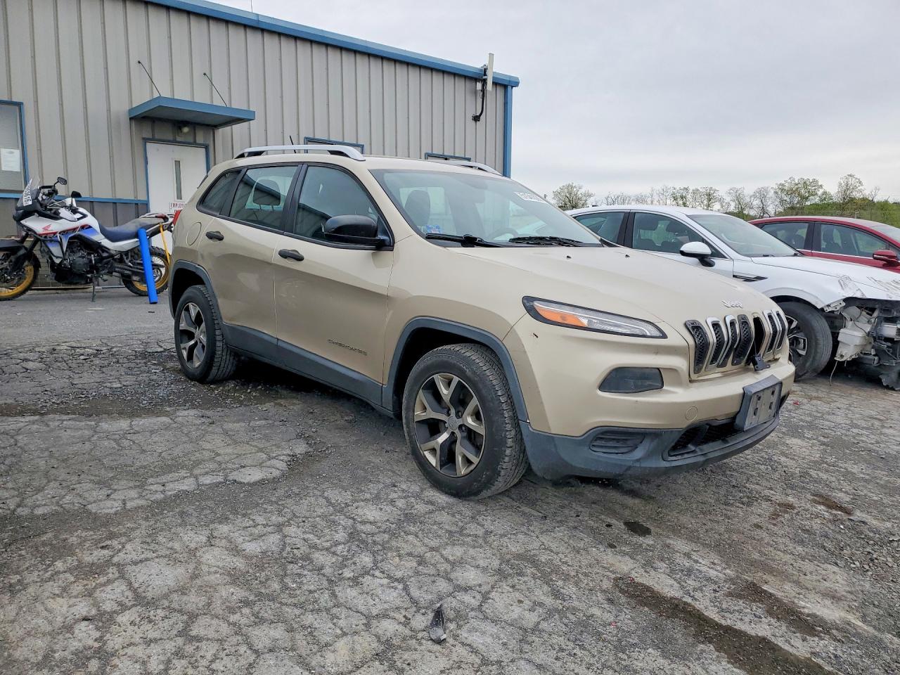 2014 Jeep Cherokee Sport Beige vin: 1C4PJMAB4EW233208