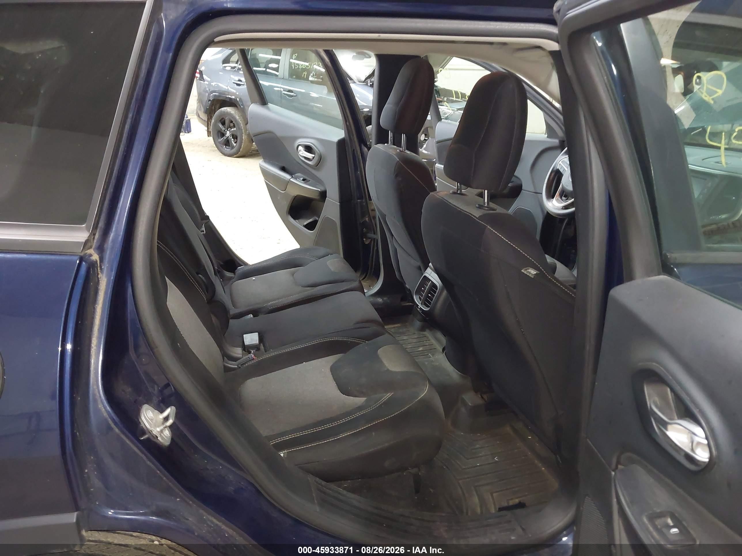 2015 Jeep Cherokee Sport Синий vin: 1C4PJMAB4FW650734