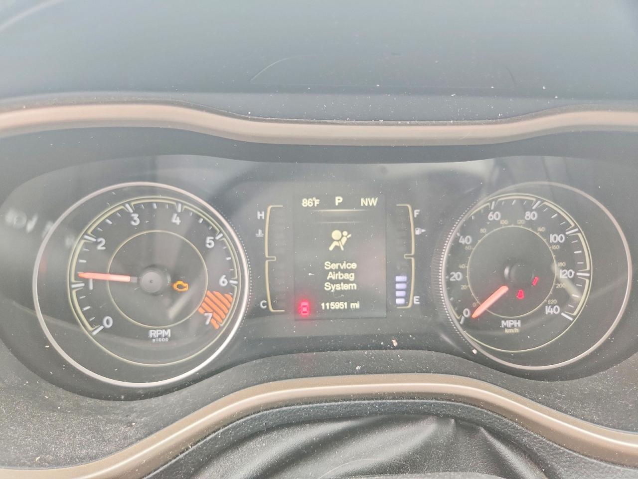 2014 Jeep Cherokee Sport Silver vin: 1C4PJMAB5EW166828