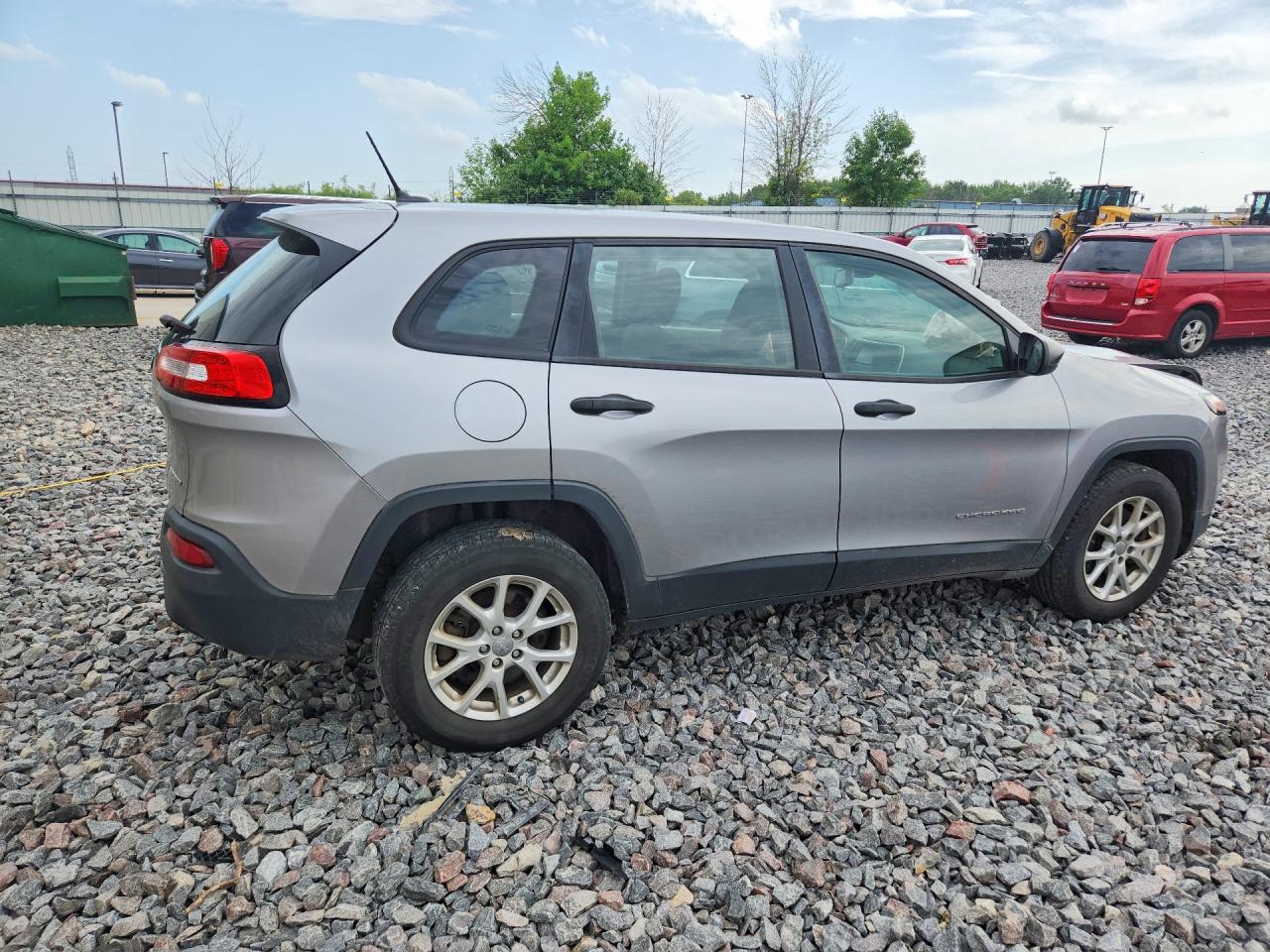 2014 Jeep Cherokee Sport Silver vin: 1C4PJMAB5EW166828