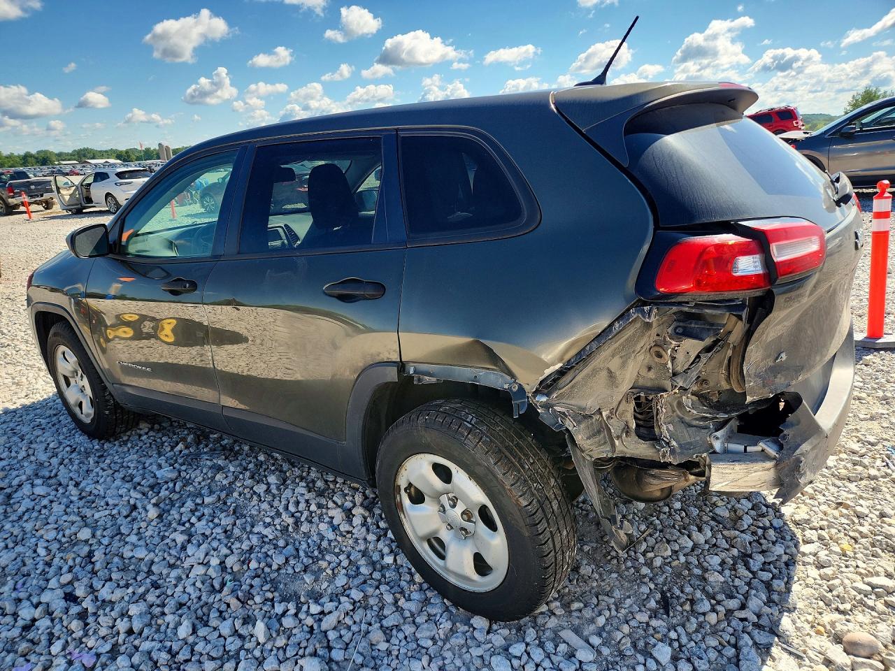 2014 Jeep Cherokee Sport Green vin: 1C4PJMAB5EW295796