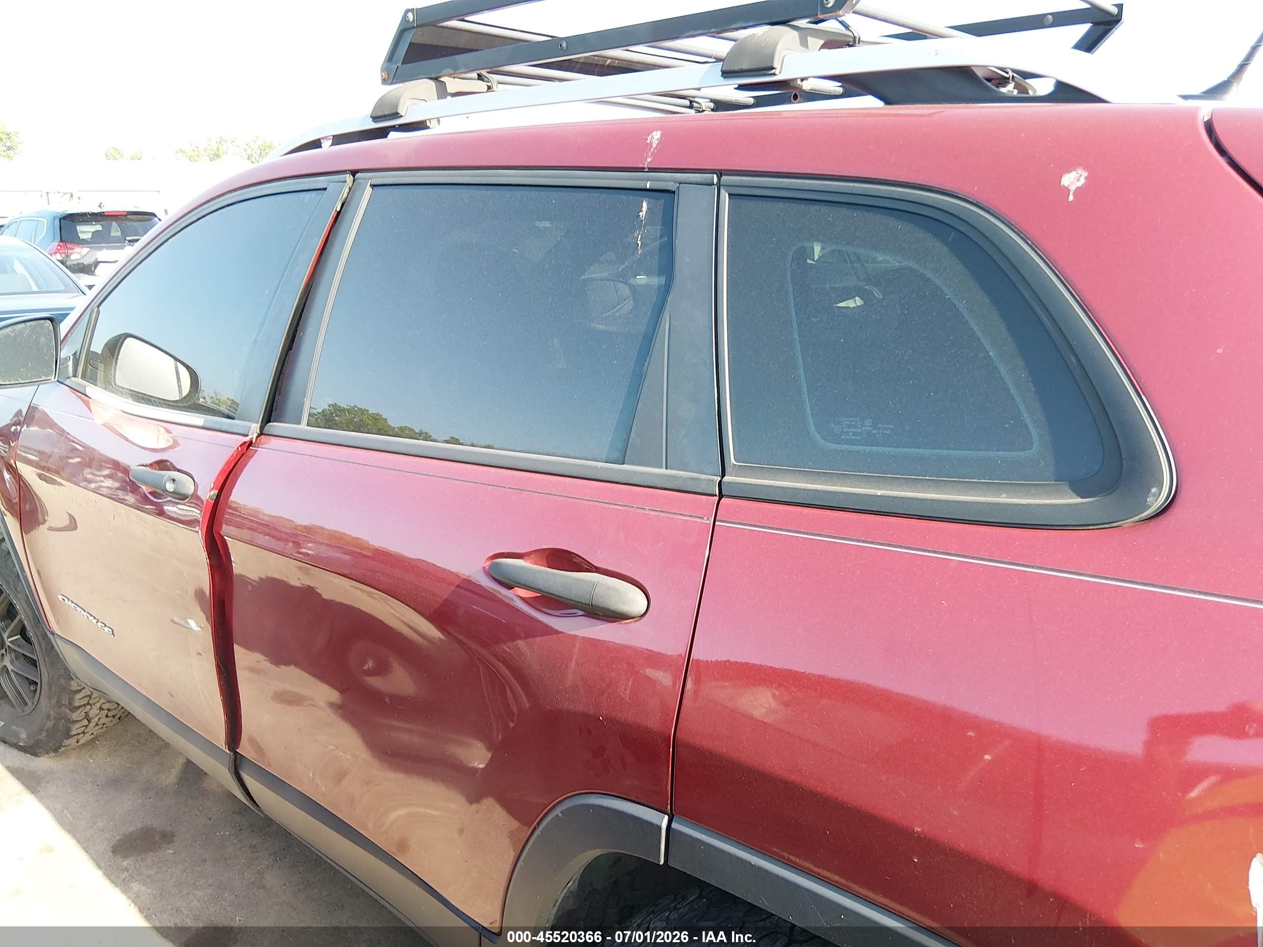 2014 Jeep Cherokee Sport Red vin: 1C4PJMAB5EW309664