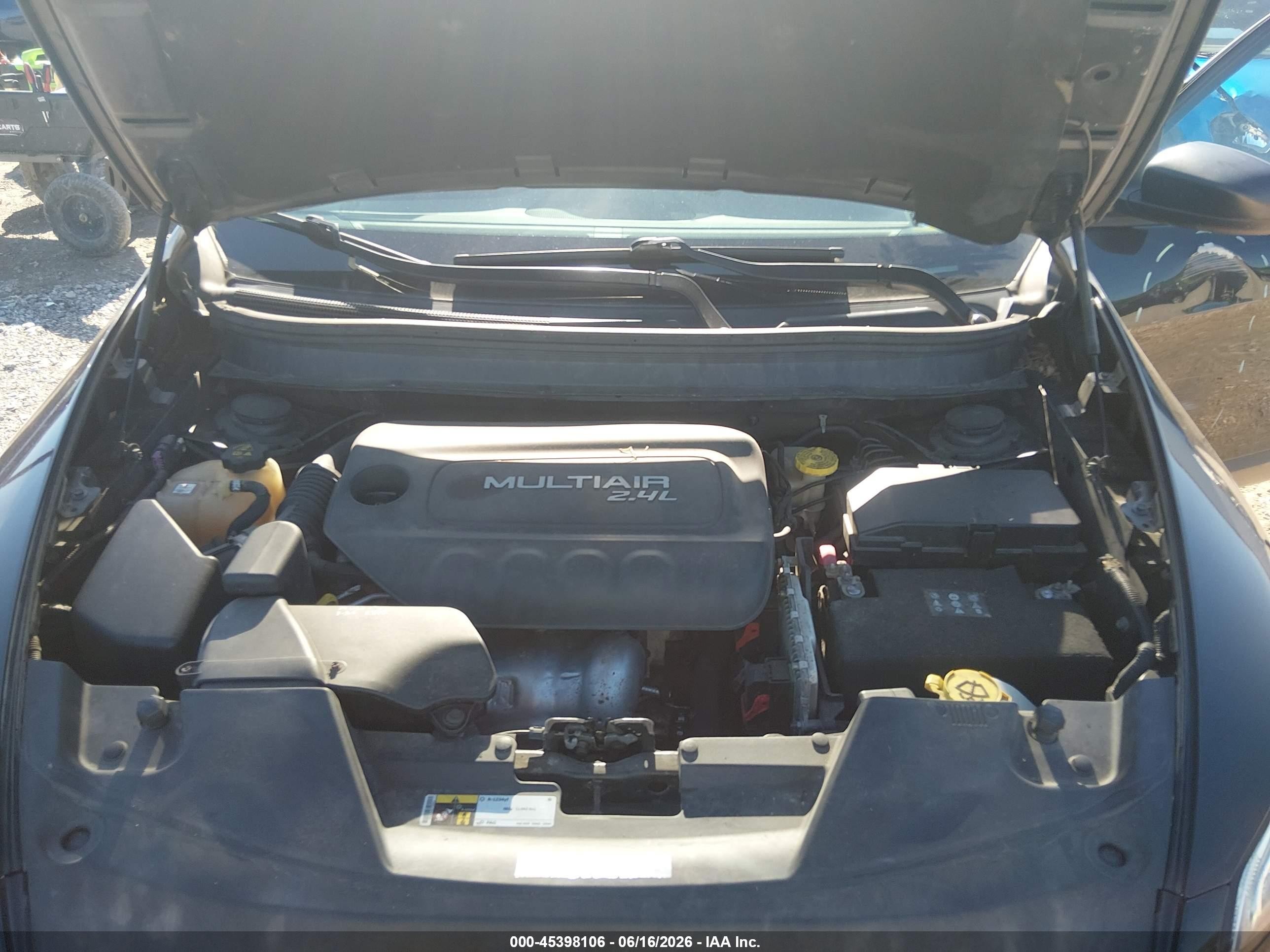 2015 Jeep Cherokee Sport Черный vin: 1C4PJMAB5FW647969