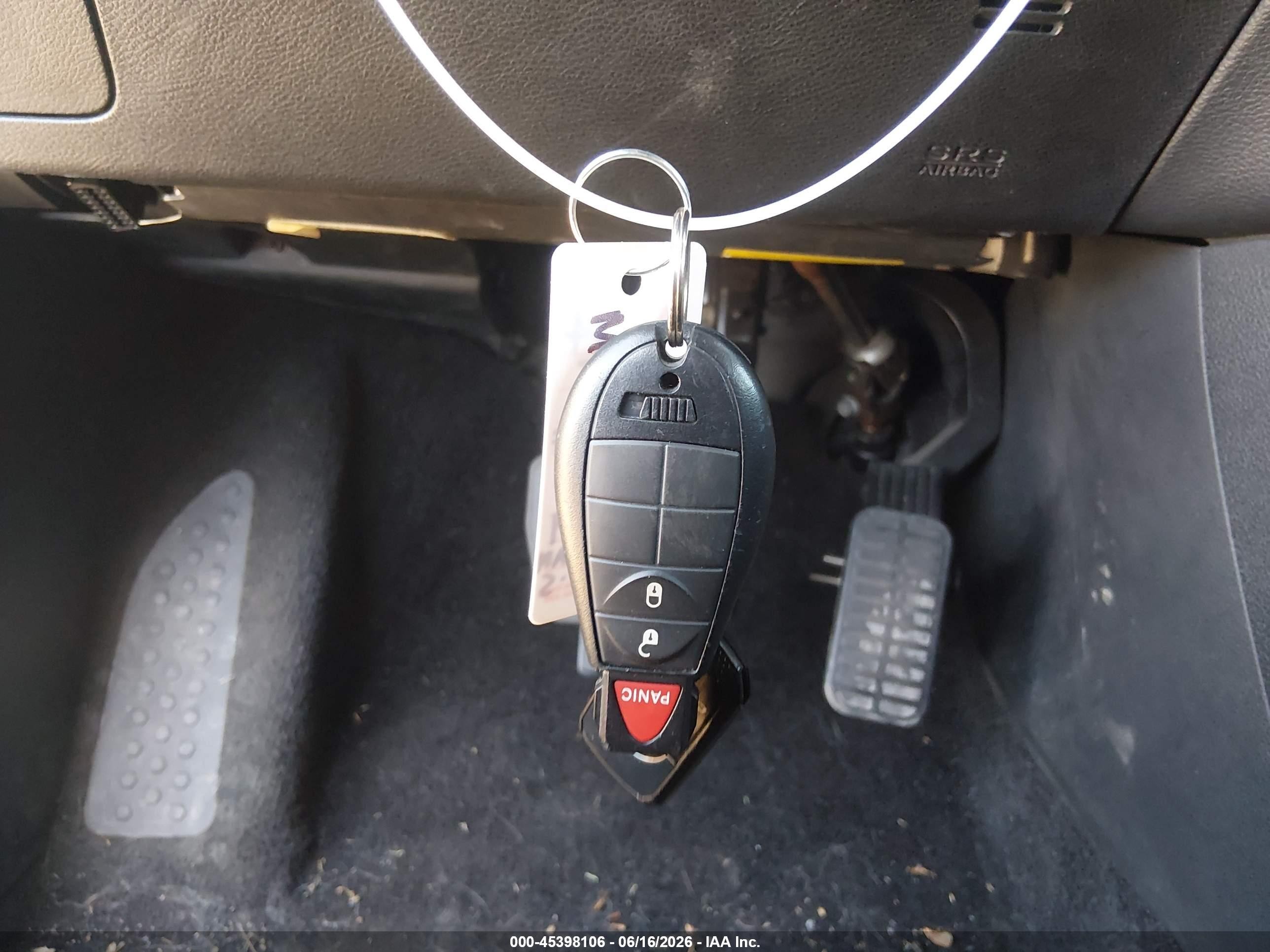 2015 Jeep Cherokee Sport Черный vin: 1C4PJMAB5FW647969