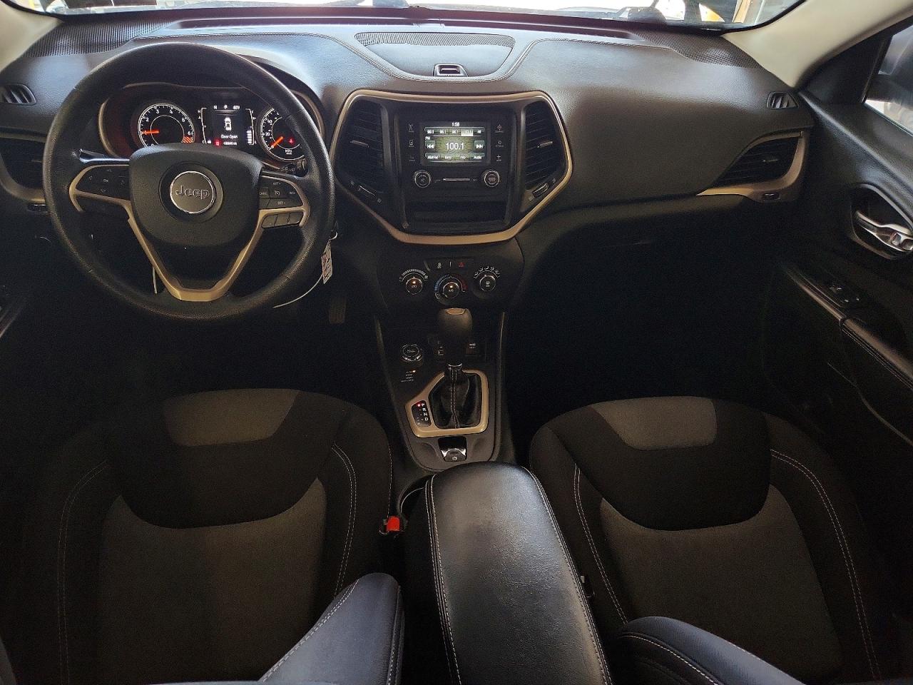 2015 Jeep Cherokee Sport Черный vin: 1C4PJMAB6FW564504