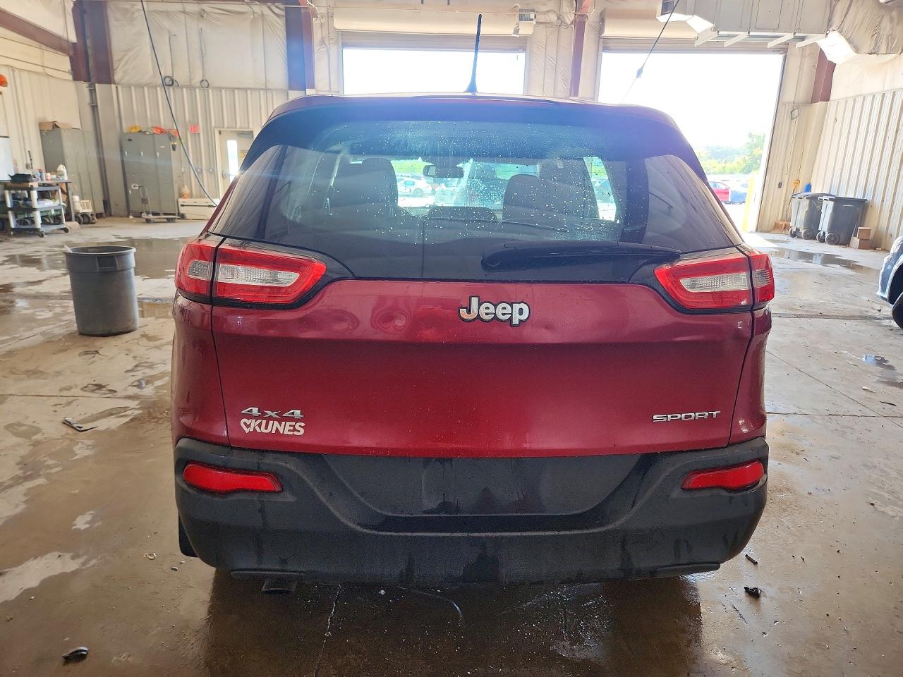 2014 Jeep Cherokee Sport Maroon vin: 1C4PJMAB7EW264548
