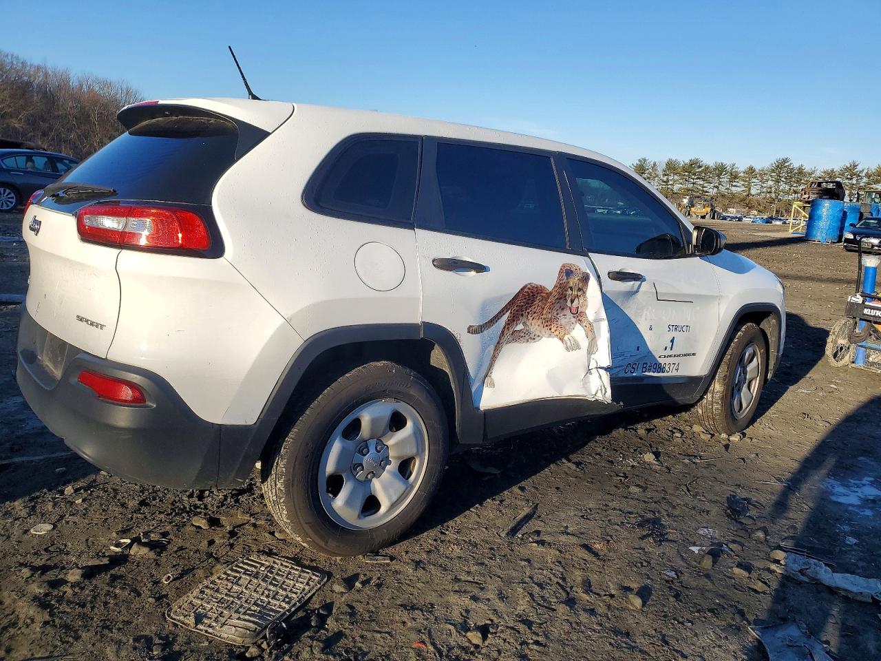 2015 Jeep Cherokee Sport White vin: 1C4PJMAB7FW505154