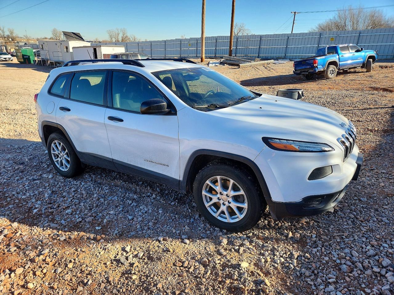 2015 Jeep Cherokee Sport White vin: 1C4PJMAB7FW764971