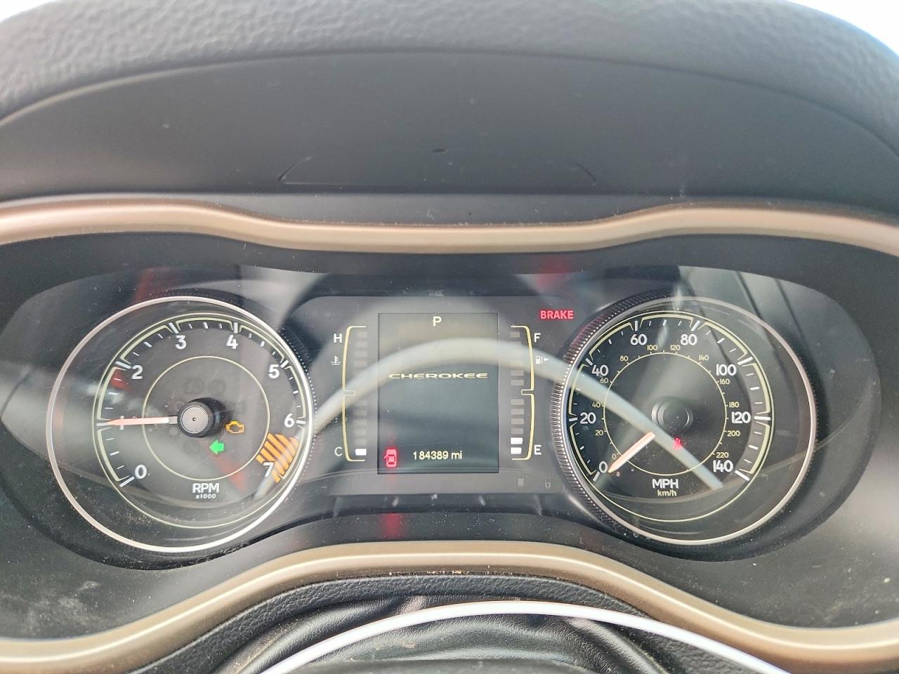 2014 Jeep Cherokee Sport White vin: 1C4PJMAB8EW233115