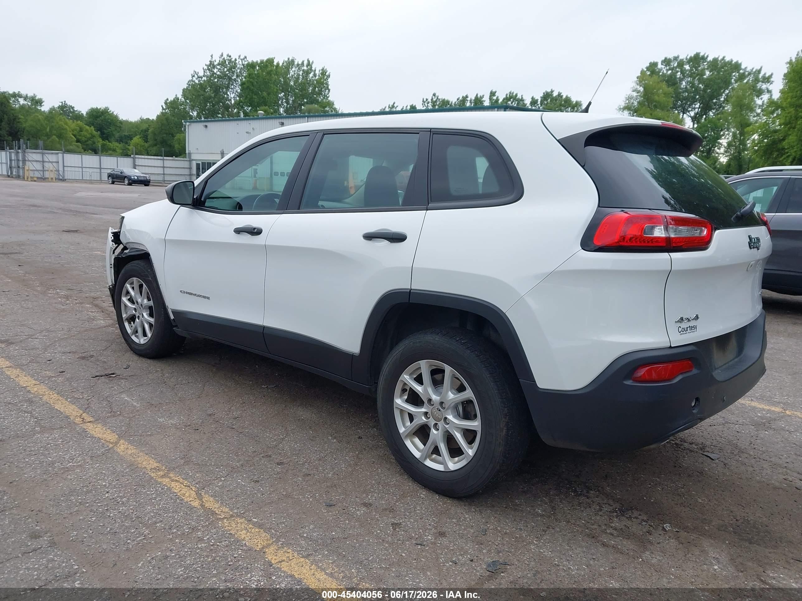 2015 Jeep Cherokee Sport White vin: 1C4PJMAB8FW591090