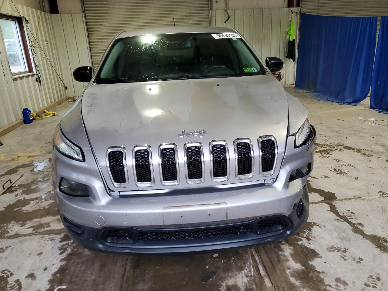 2015 Jeep Cherokee Sport Gray vin: 1C4PJMAB8FW592997