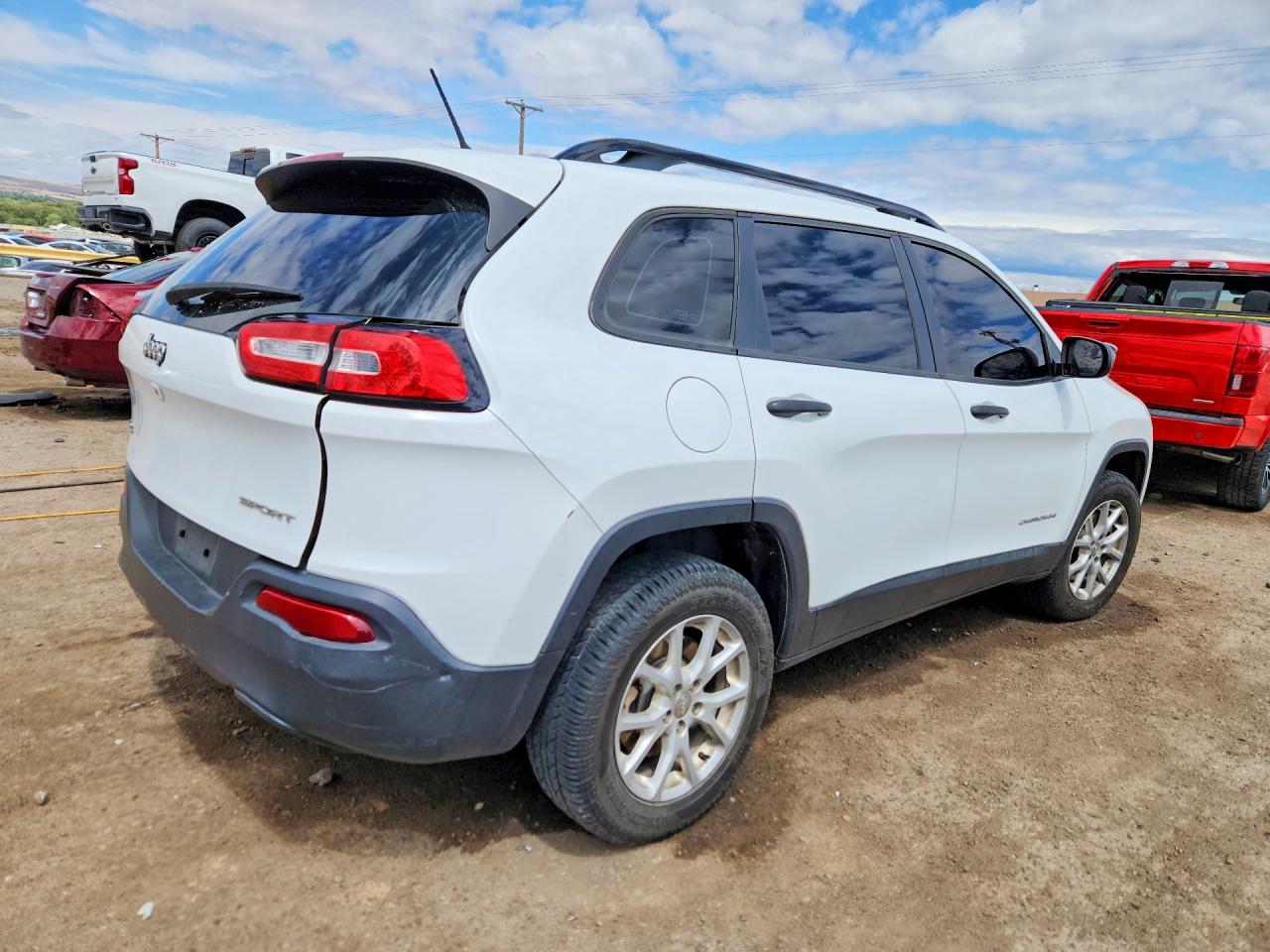 2015 Jeep Cherokee Sport White vin: 1C4PJMAB9FW769458
