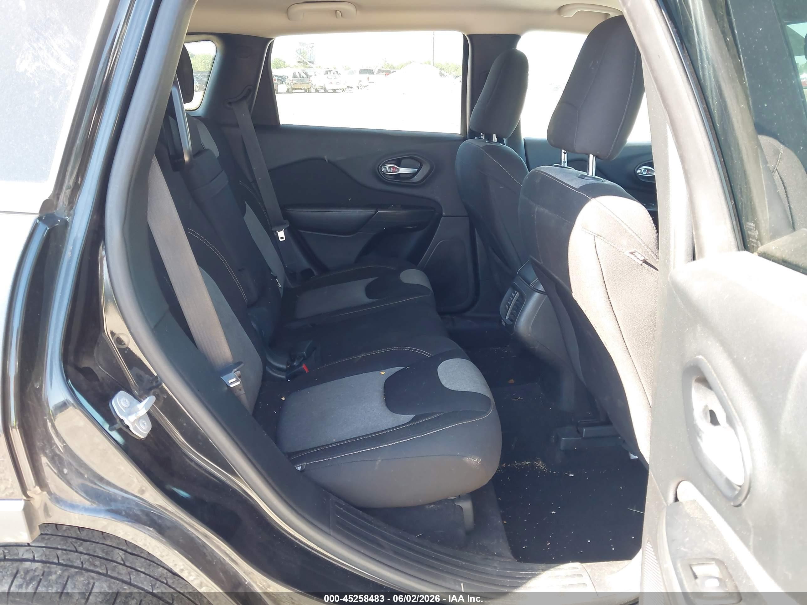 2016 Jeep Cherokee Sport Black vin: 1C4PJMABOGW240630