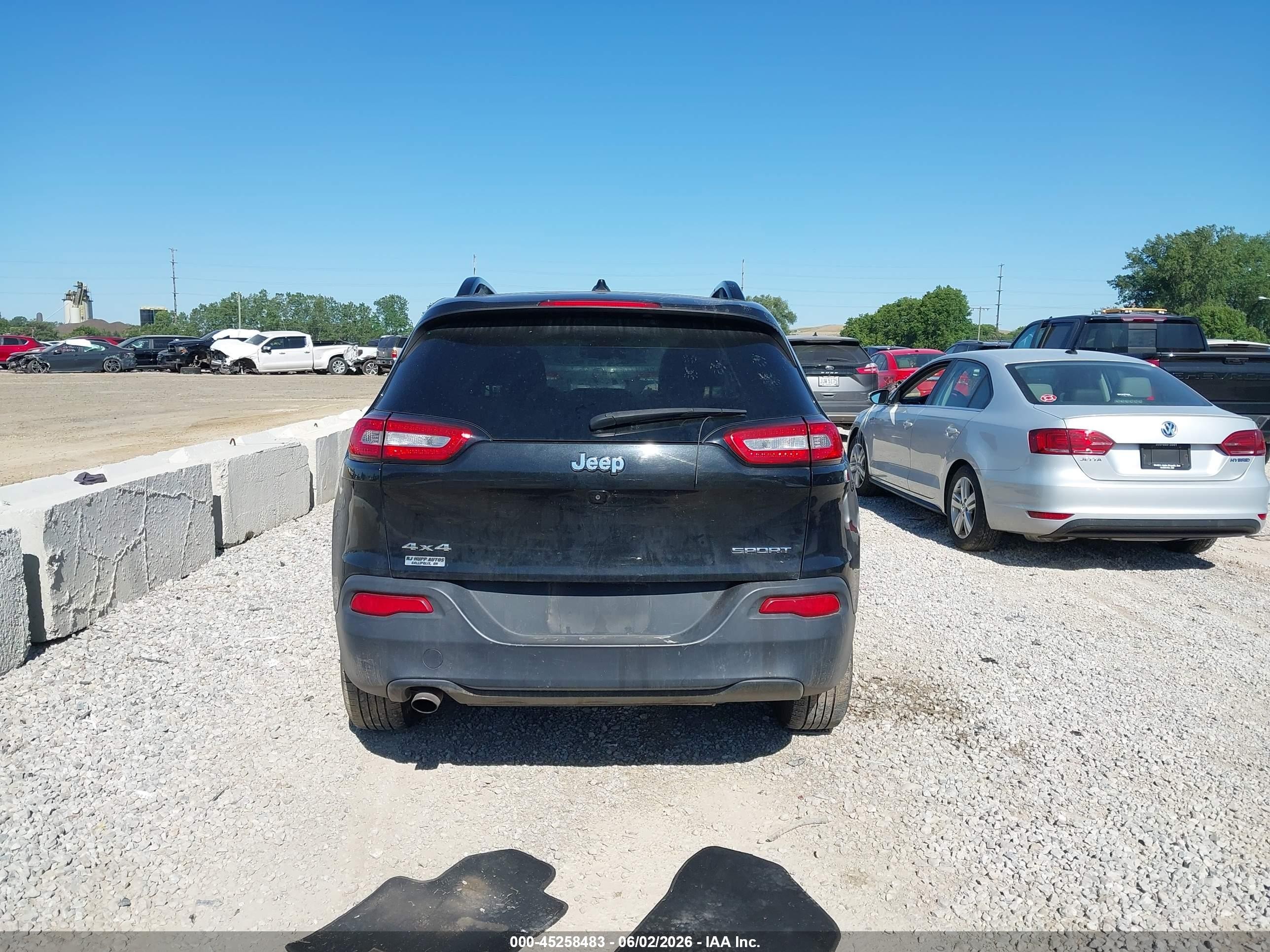 2016 Jeep Cherokee Sport Black vin: 1C4PJMABOGW240630