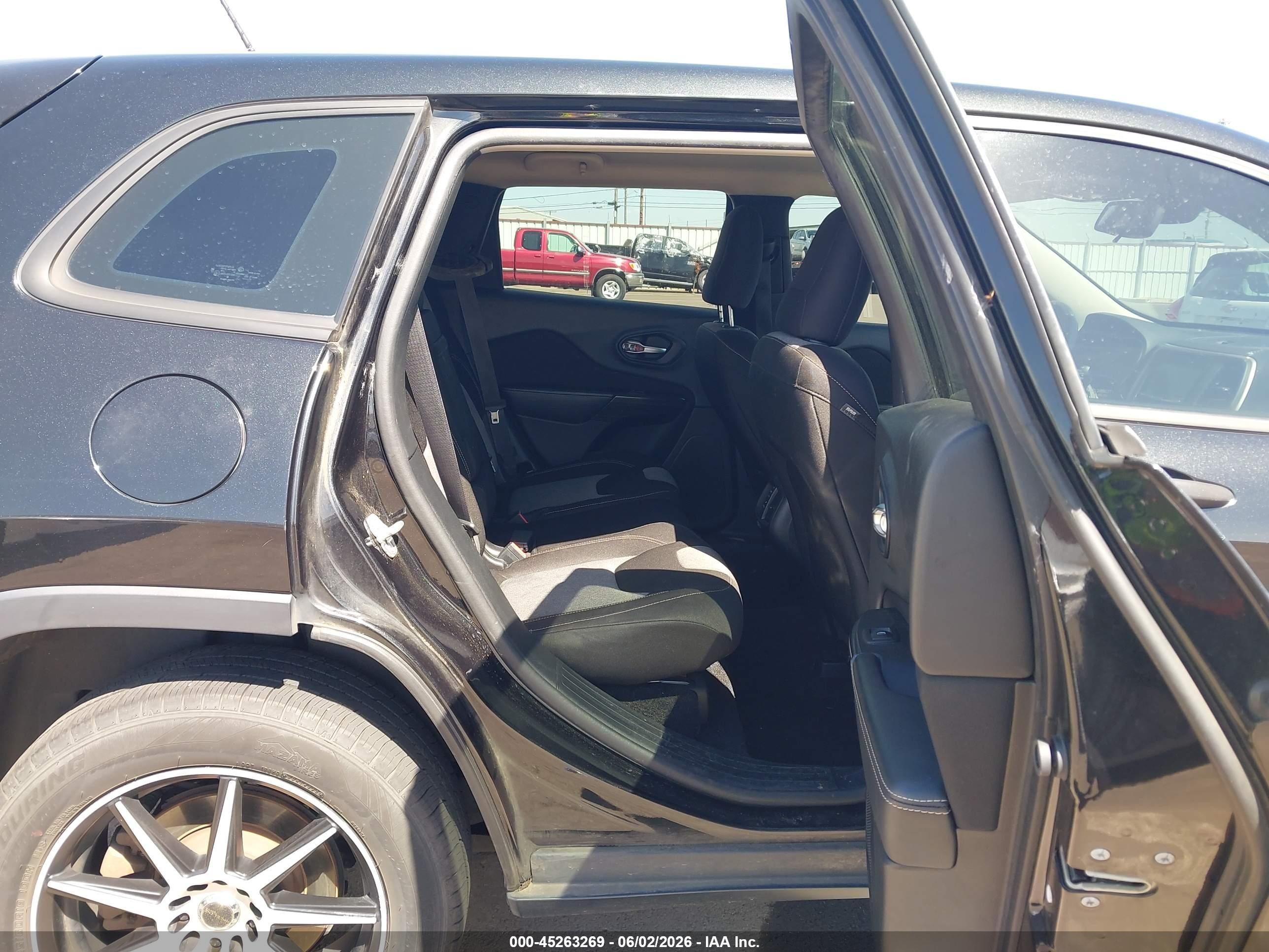 2014 Jeep Cherokee Sport Black vin: 1C4PJMABXEW266715