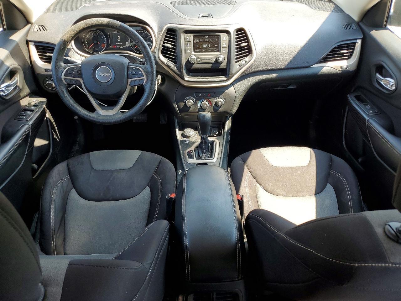 2015 Jeep Cherokee Sport Черный vin: 1C4PJMABXFW595075