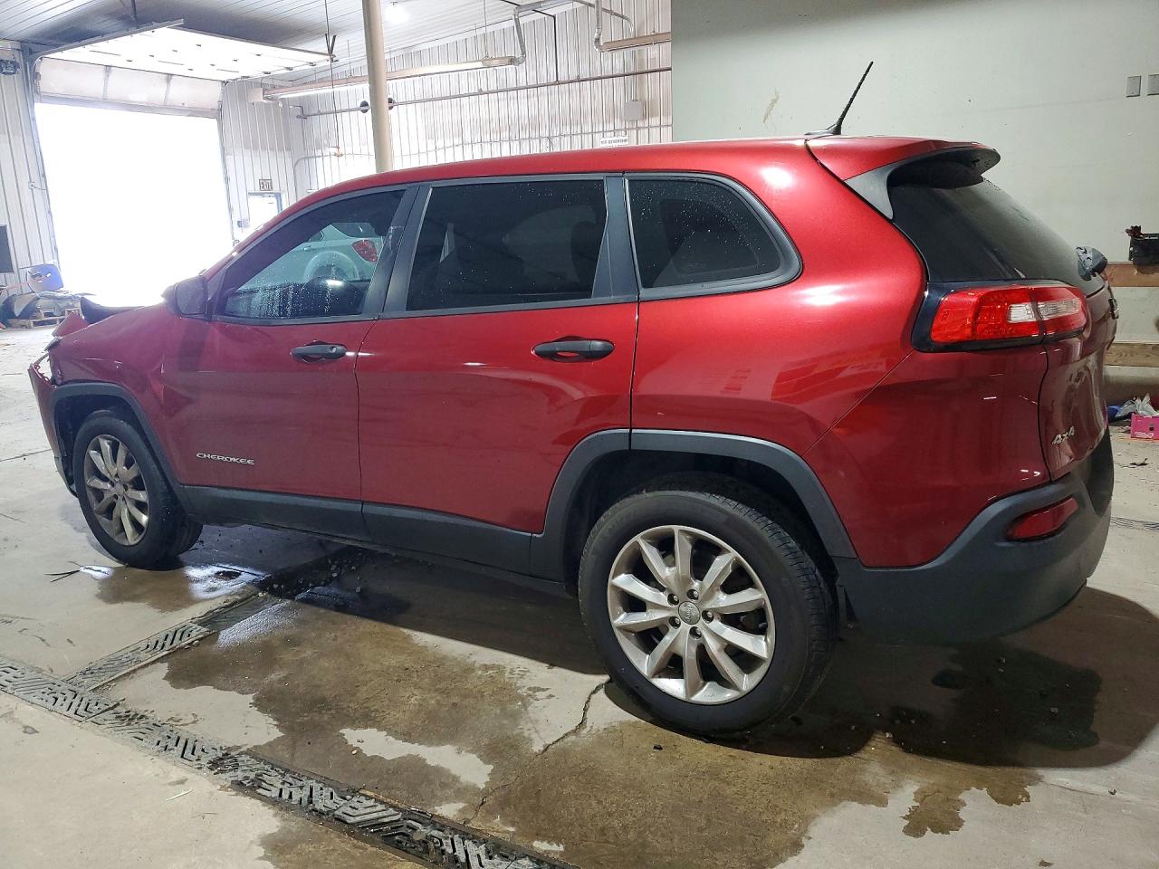 2015 Jeep Cherokee Sport Maroon vin: 1C4PJMABXFW624476
