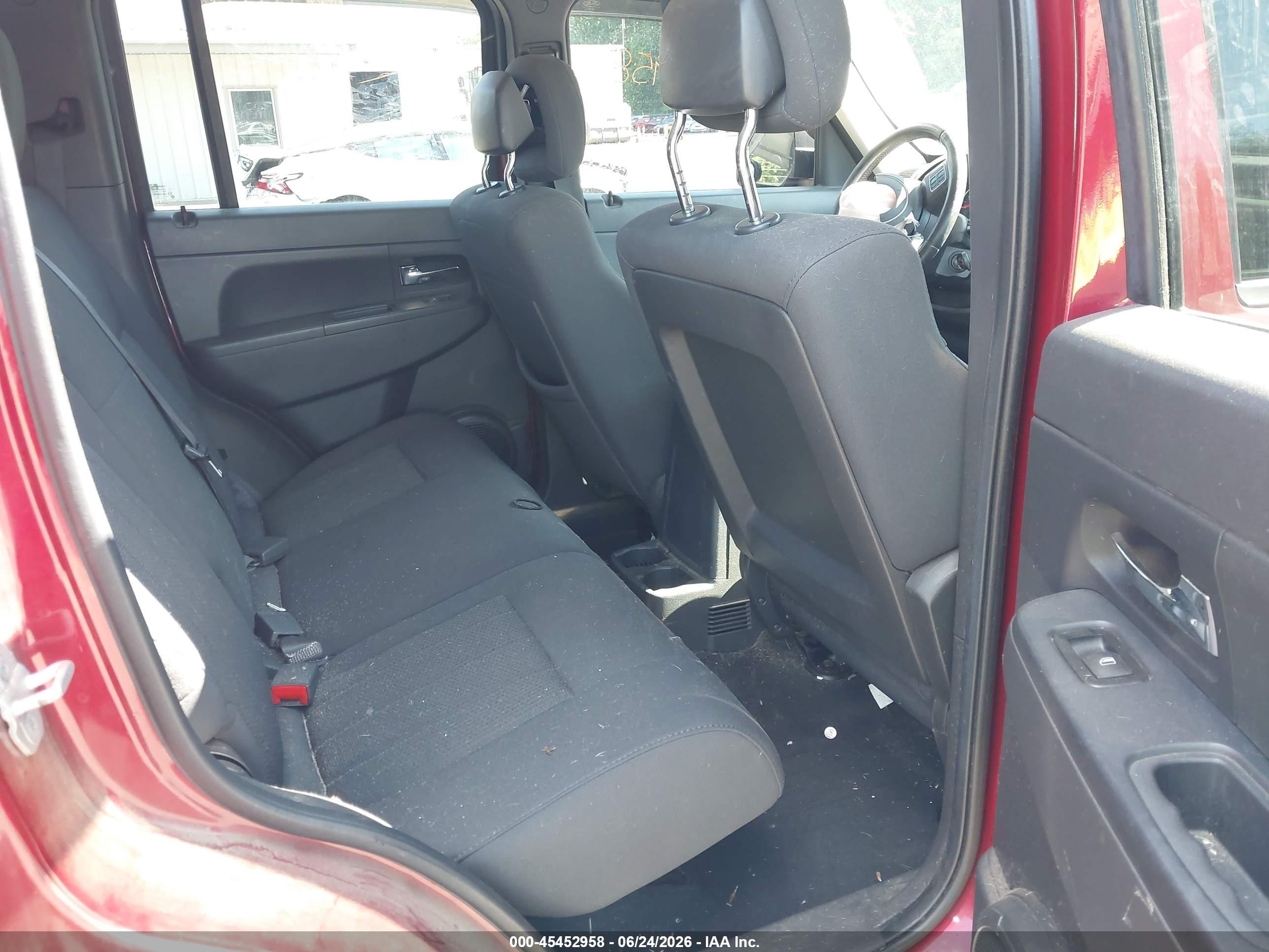2012 Jeep Liberty Sport Red vin: 1C4PJMAK0CW118652