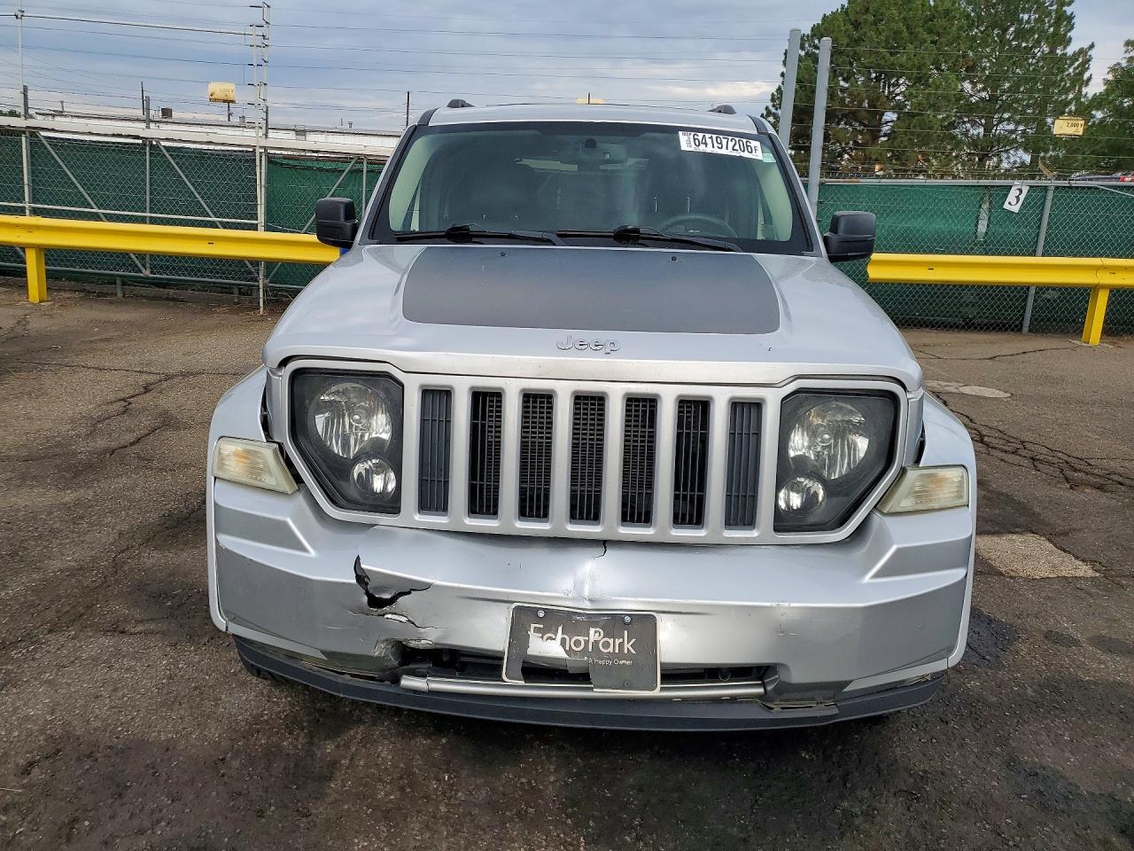 2012 Jeep Liberty Sport Silver vin: 1C4PJMAK0CW123821