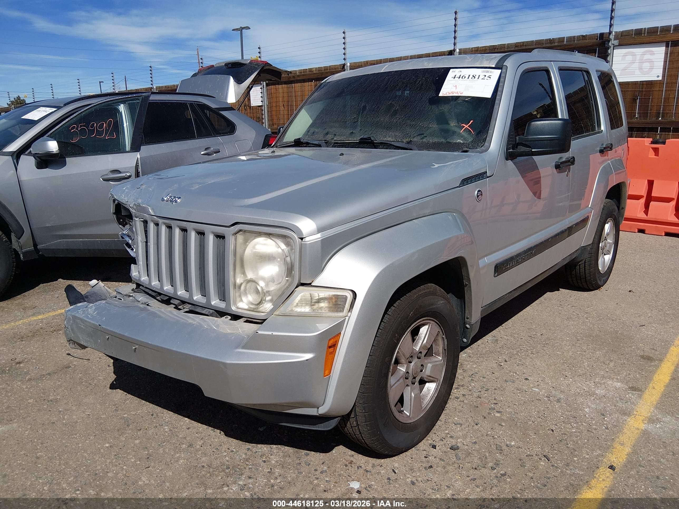2012 Jeep Liberty Sport Silver vin: 1C4PJMAK1CW141826