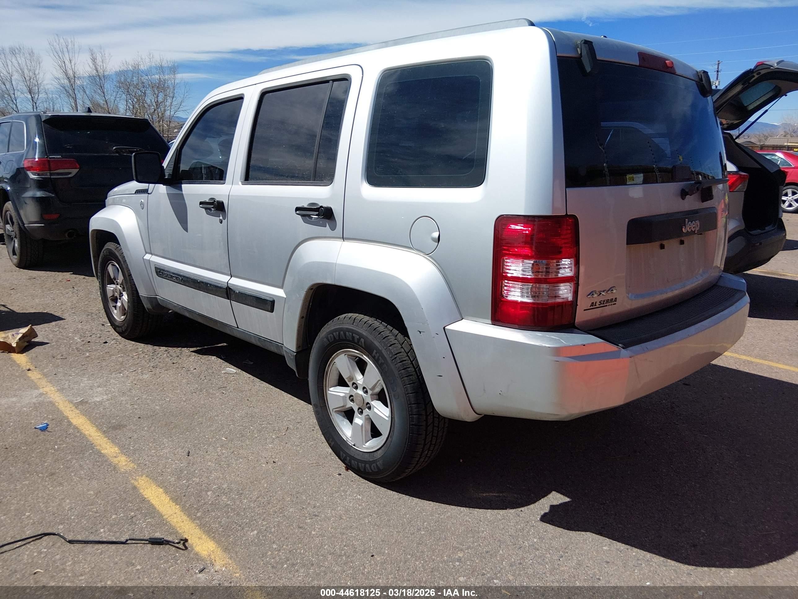 2012 Jeep Liberty Sport Silver vin: 1C4PJMAK1CW141826