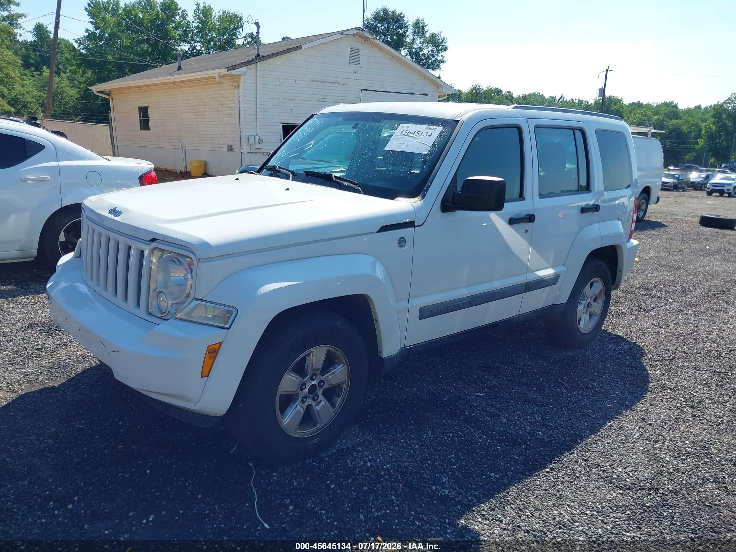 2012 Jeep Liberty Sport White vin: 1C4PJMAK2CW100170