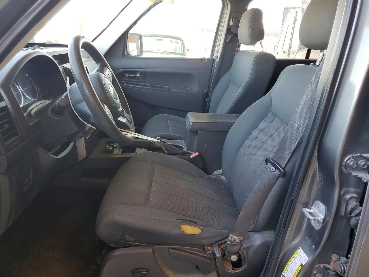 2012 Jeep Liberty Sport Gray vin: 1C4PJMAK2CW183552