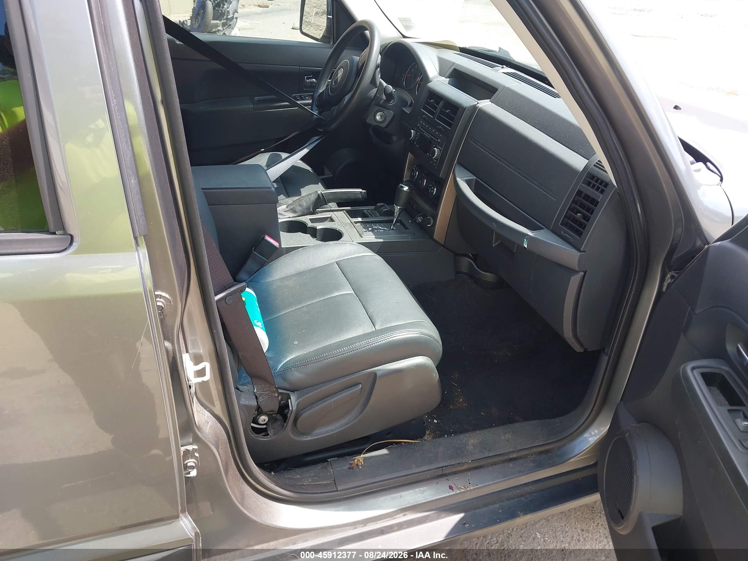 2012 Jeep Liberty Sport Серый vin: 1C4PJMAK2CW197077