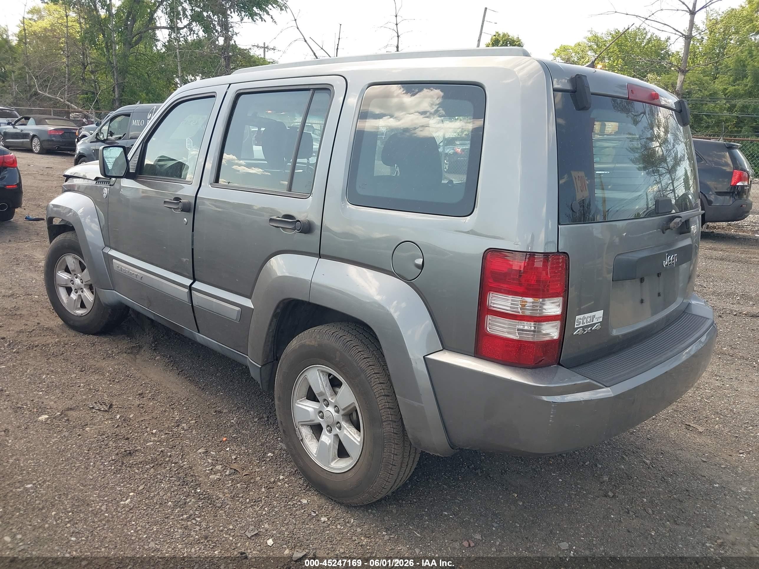 2012 Jeep Liberty Sport Gray vin: 1C4PJMAK3CW126356