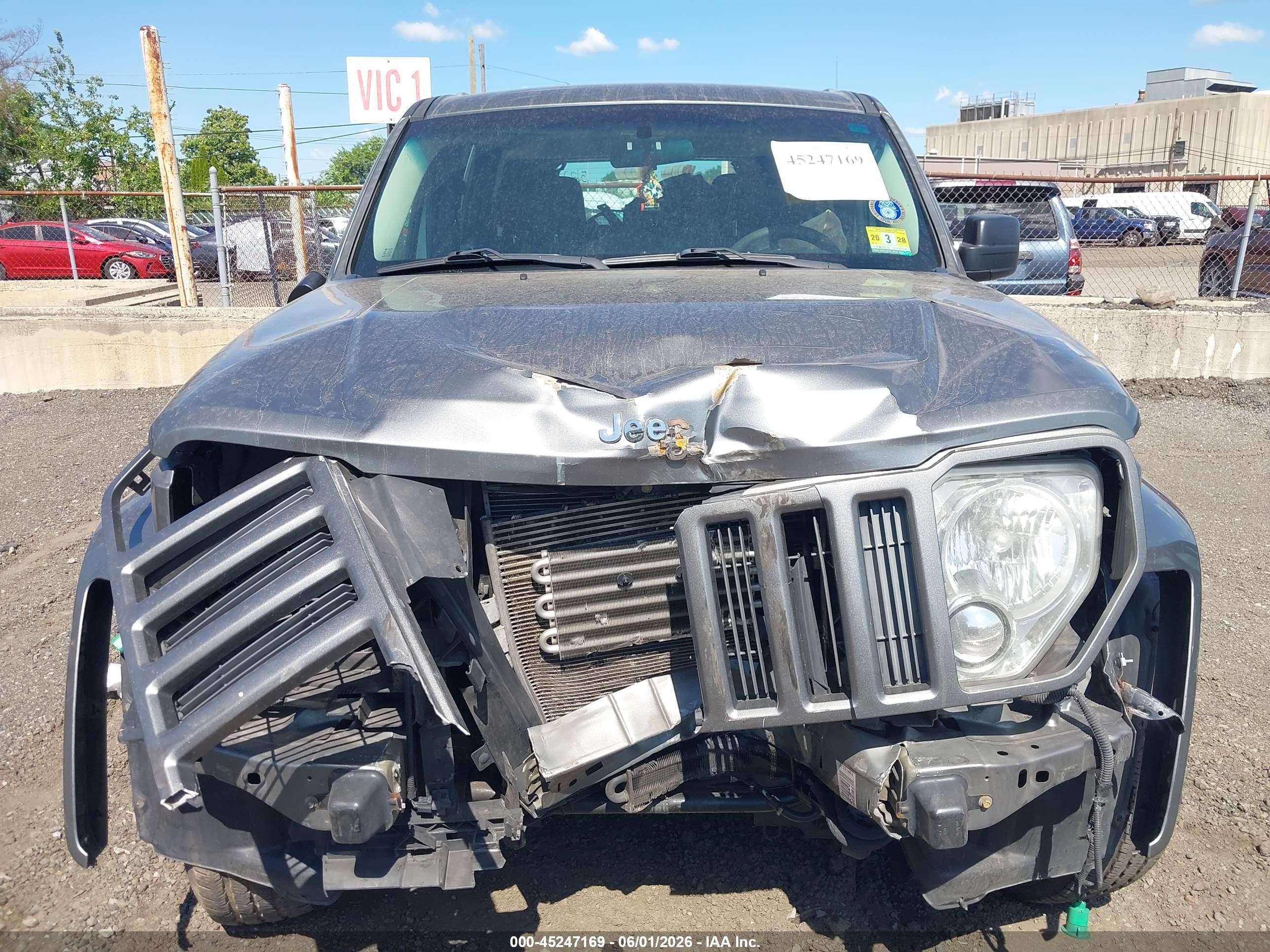 2012 Jeep Liberty Sport Gray vin: 1C4PJMAK3CW126356