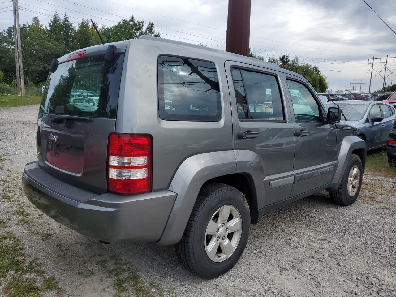 2012 Jeep Liberty Sport Gray vin: 1C4PJMAK3CW153069