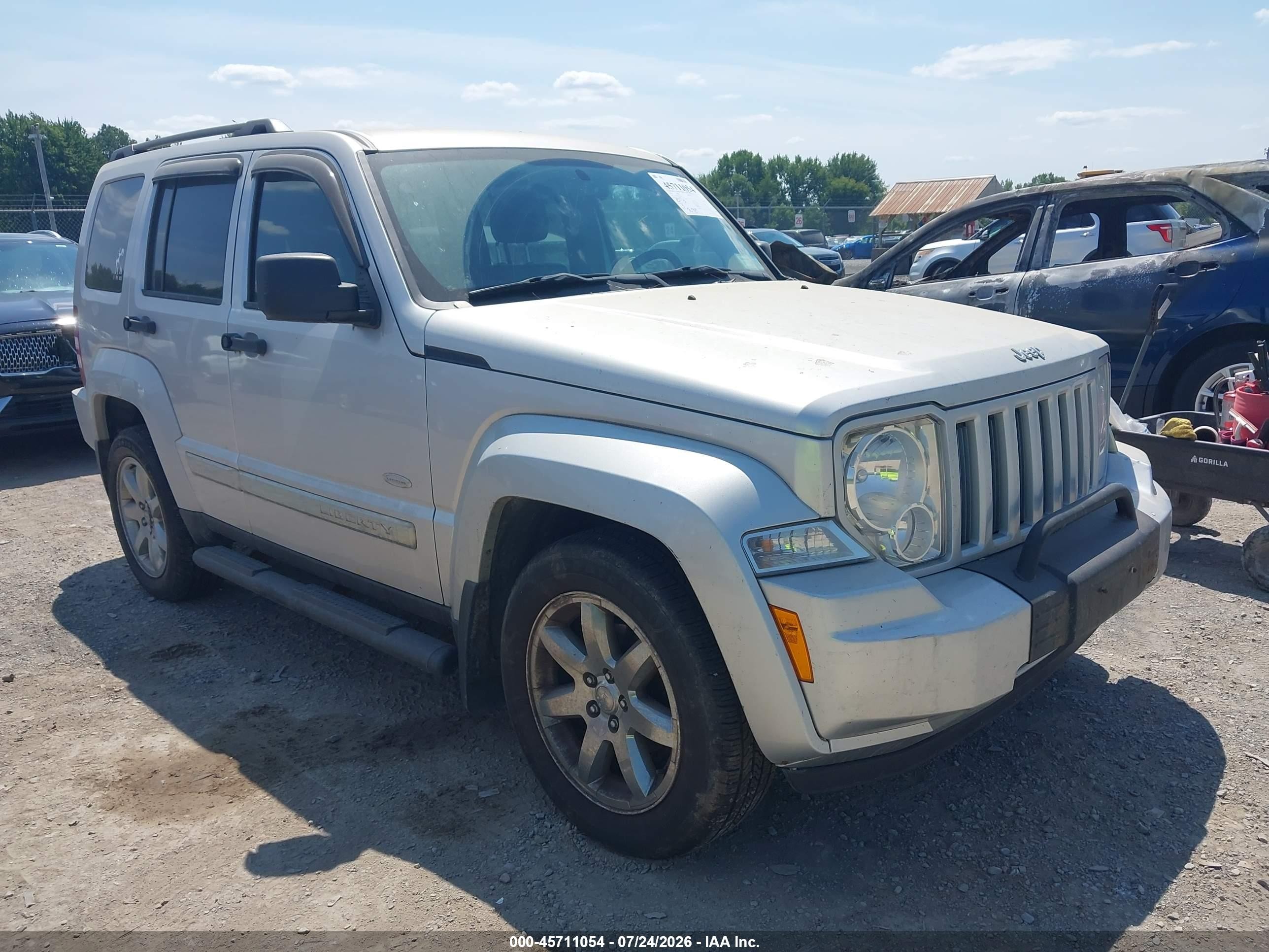 2012 Jeep Liberty Sport Silver vin: 1C4PJMAK3CW181373