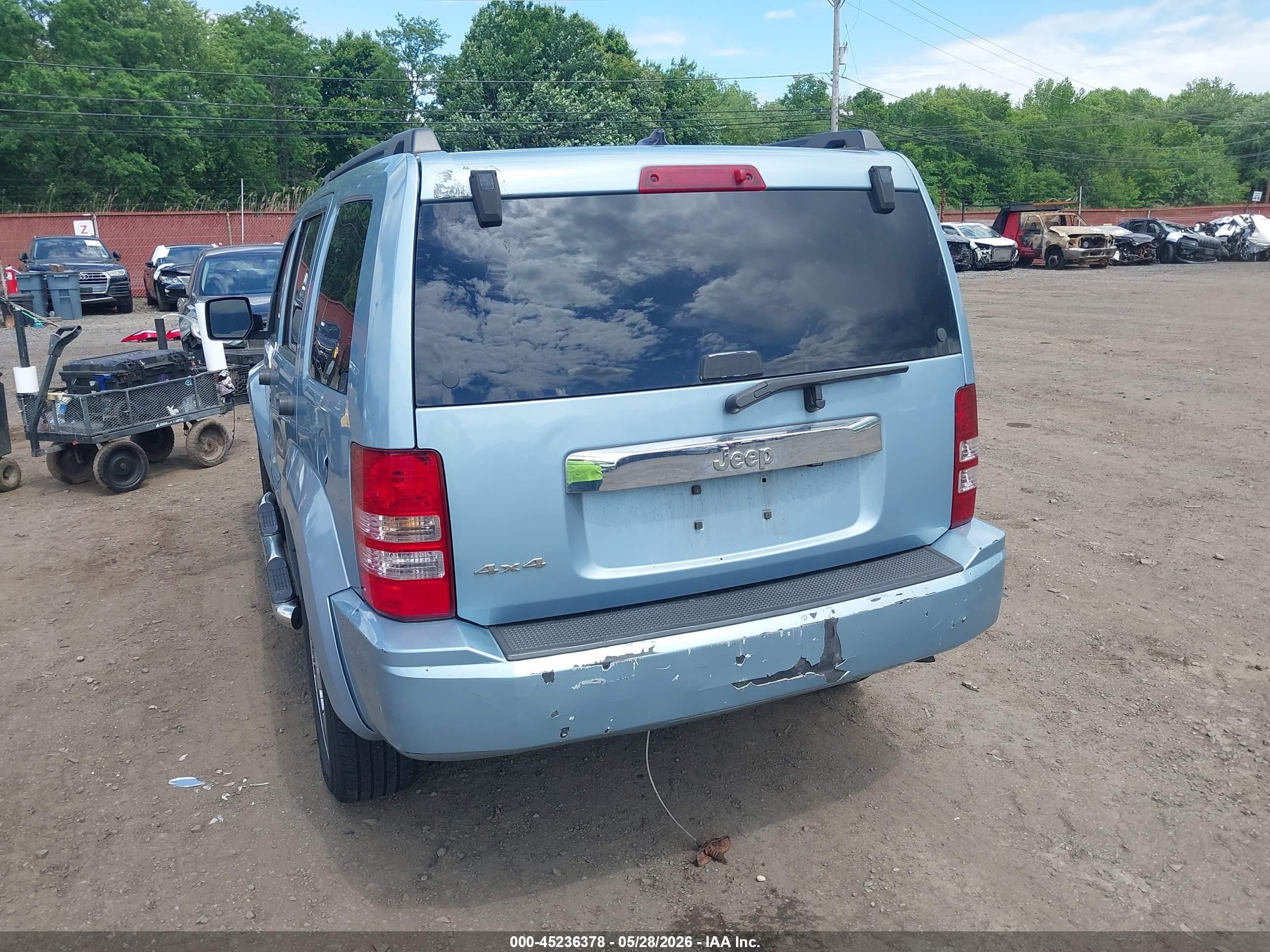 2012 Jeep Liberty Sport Light Blue vin: 1C4PJMAK3CW200276