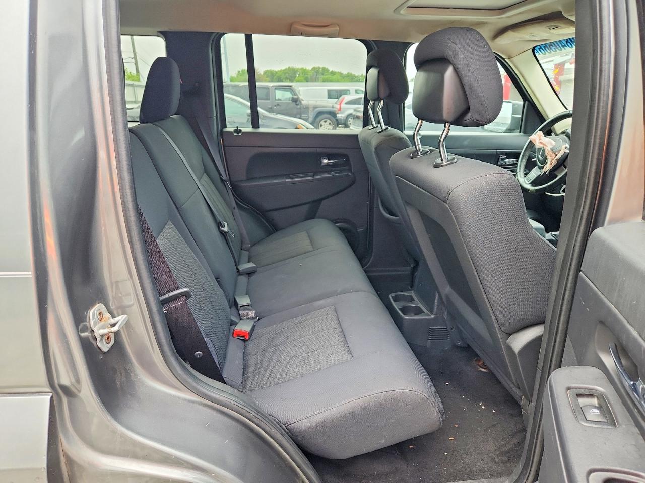 2012 Jeep Liberty Sport Серый vin: 1C4PJMAK4CW113177