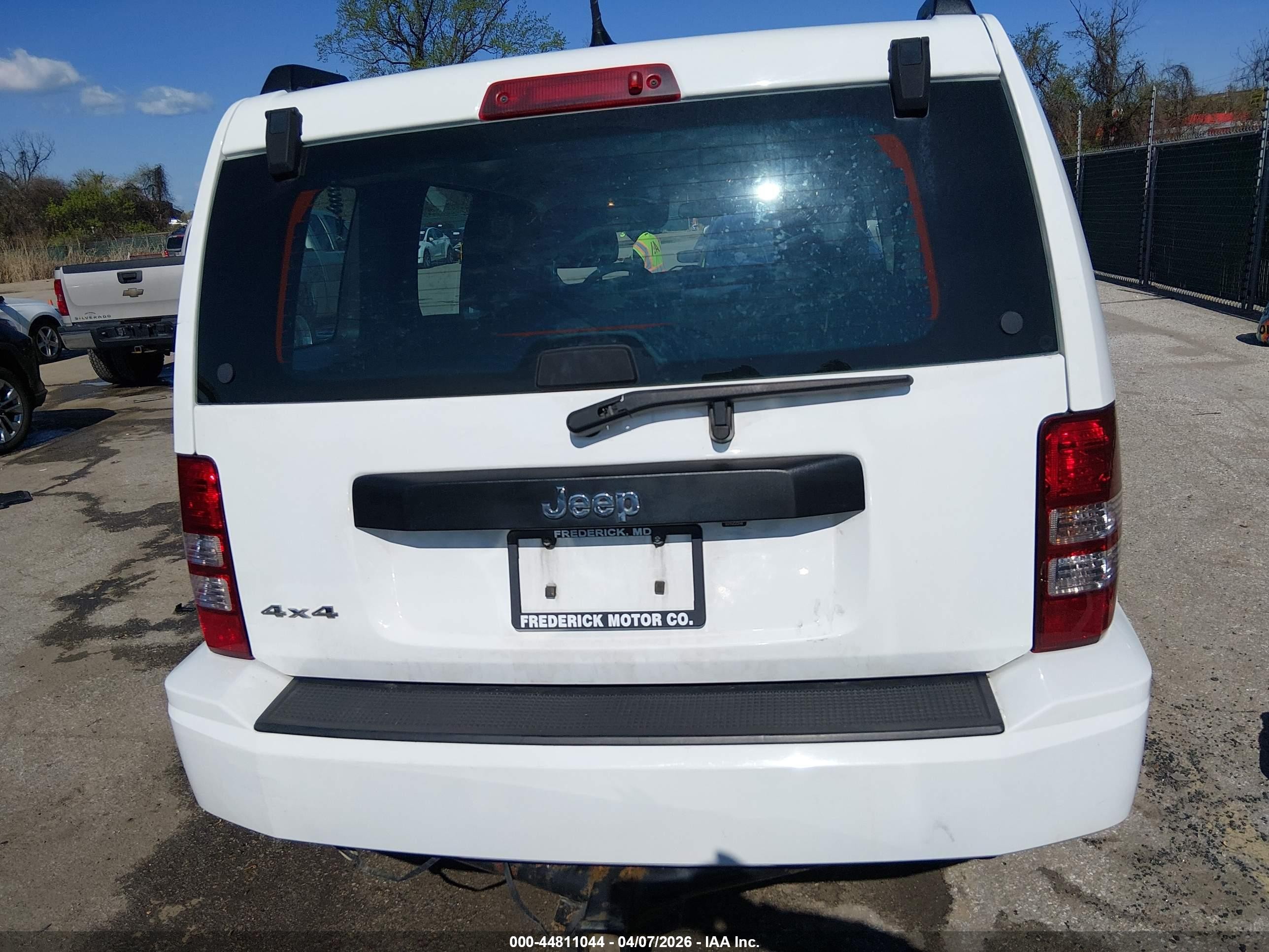 2012 Jeep Liberty Sport Белый vin: 1C4PJMAK4CW136944