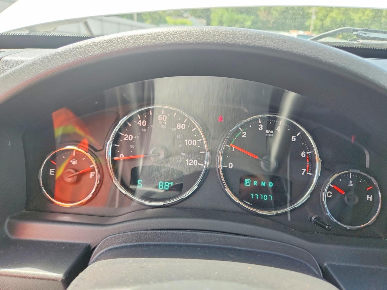 2012 Jeep Liberty Sport White vin: 1C4PJMAK4CW182399