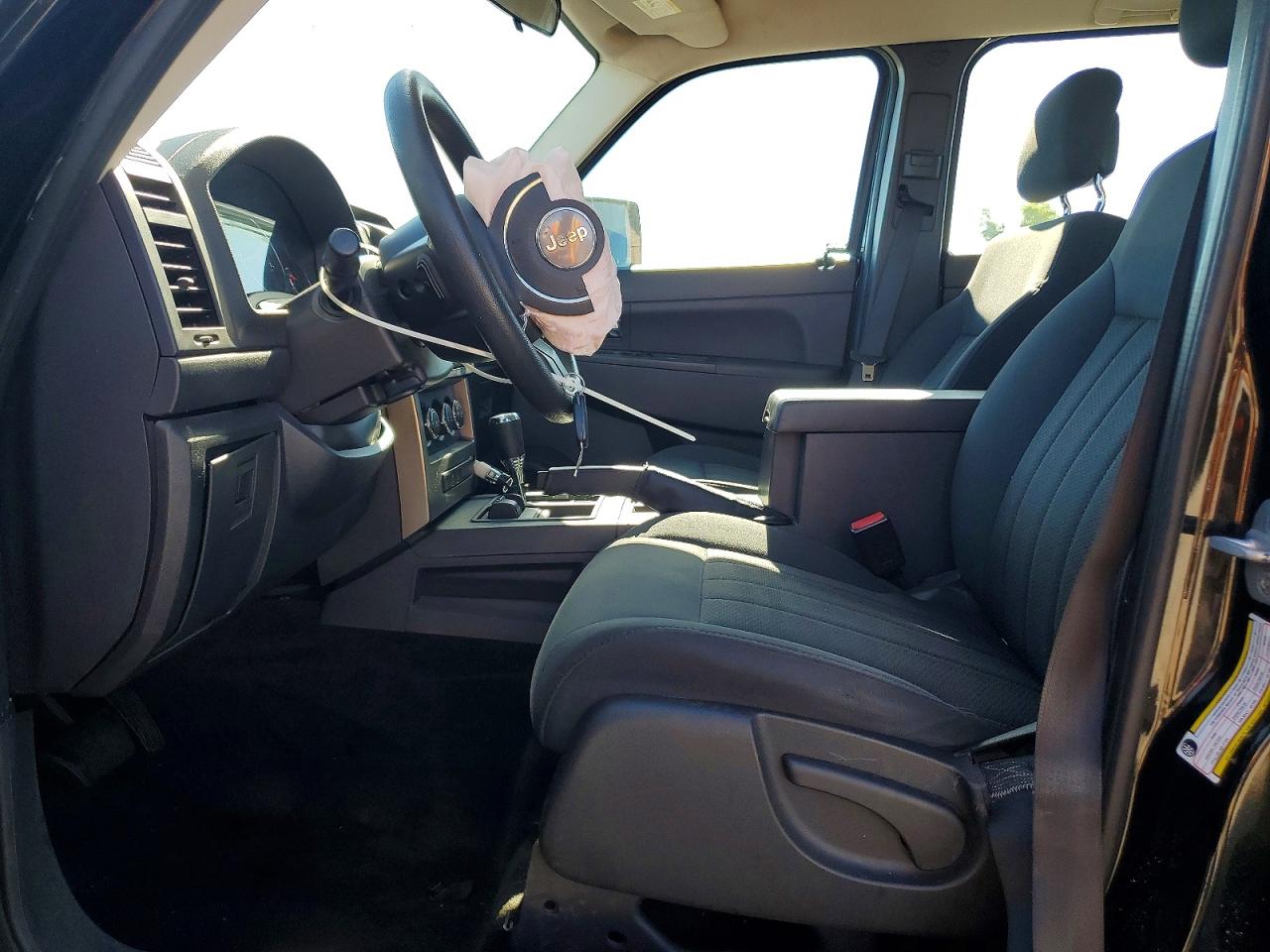 2012 Jeep Liberty Sport Black vin: 1C4PJMAK5CW110739