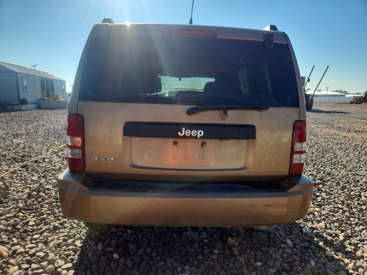 2012 Jeep Liberty Tan vin: 1C4PJMAK5CW134930