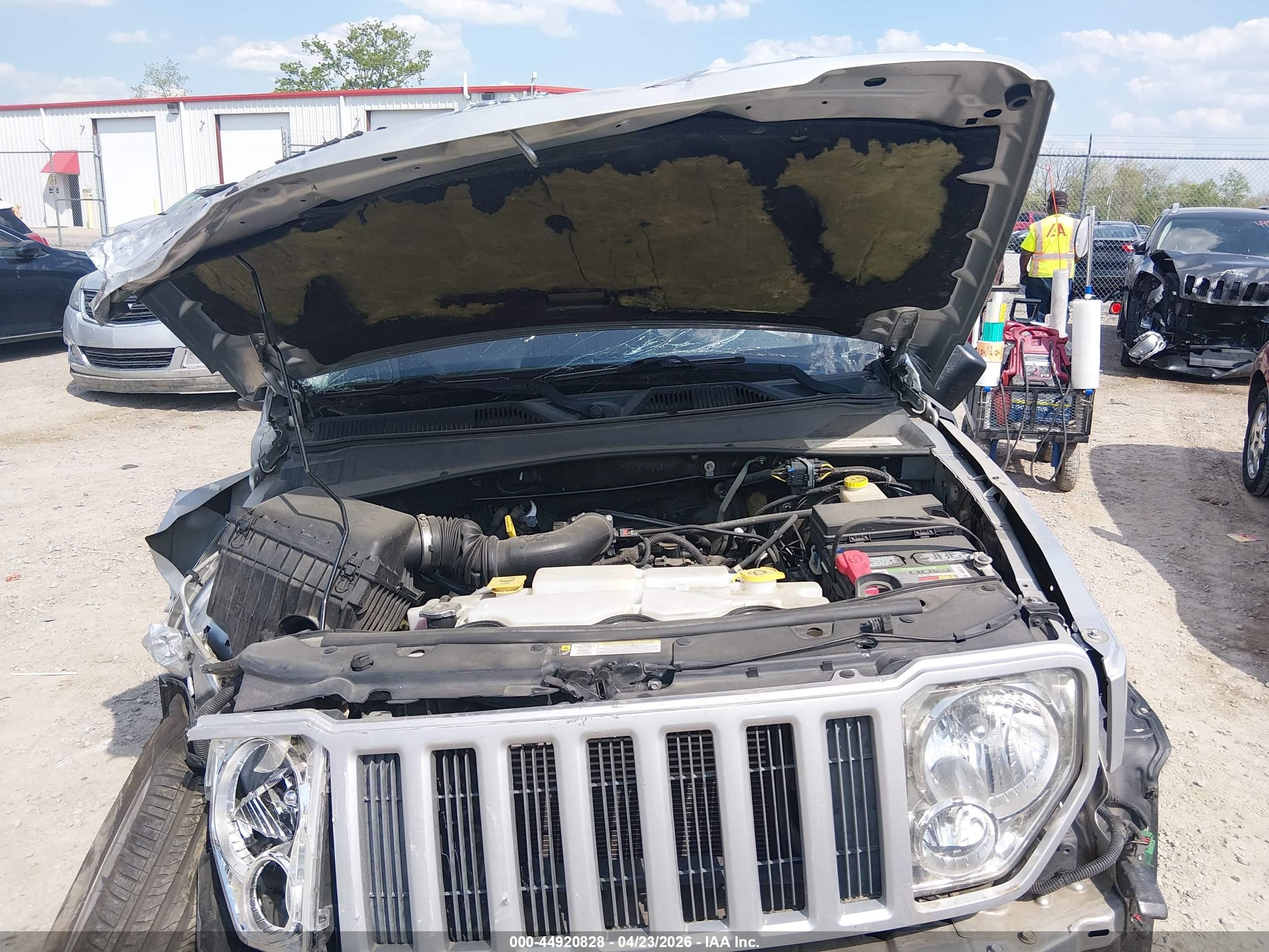2012 Jeep Liberty Sport Gray vin: 1C4PJMAK5CW172481