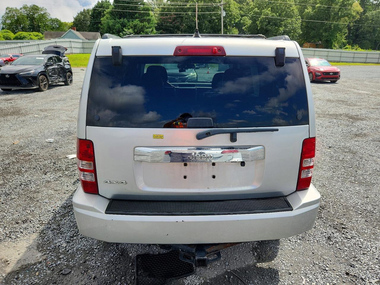 2012 Jeep Liberty Sport Серебряный vin: 1C4PJMAK5CW212431