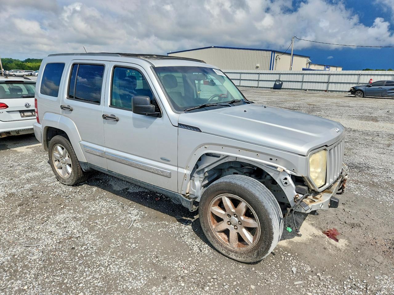 2012 Jeep Liberty Sport Серебряный vin: 1C4PJMAK5CW212431