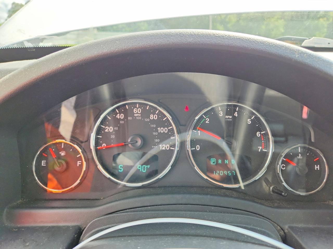 2012 Jeep Liberty Sport Серебряный vin: 1C4PJMAK5CW212431