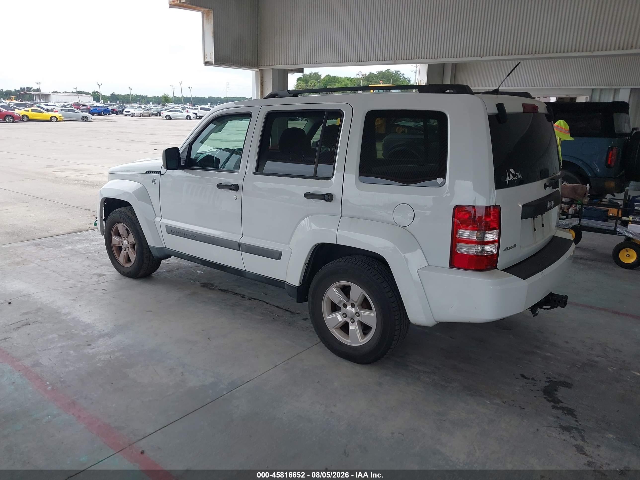 2012 Jeep Liberty Sport White vin: 1C4PJMAK6CW111494