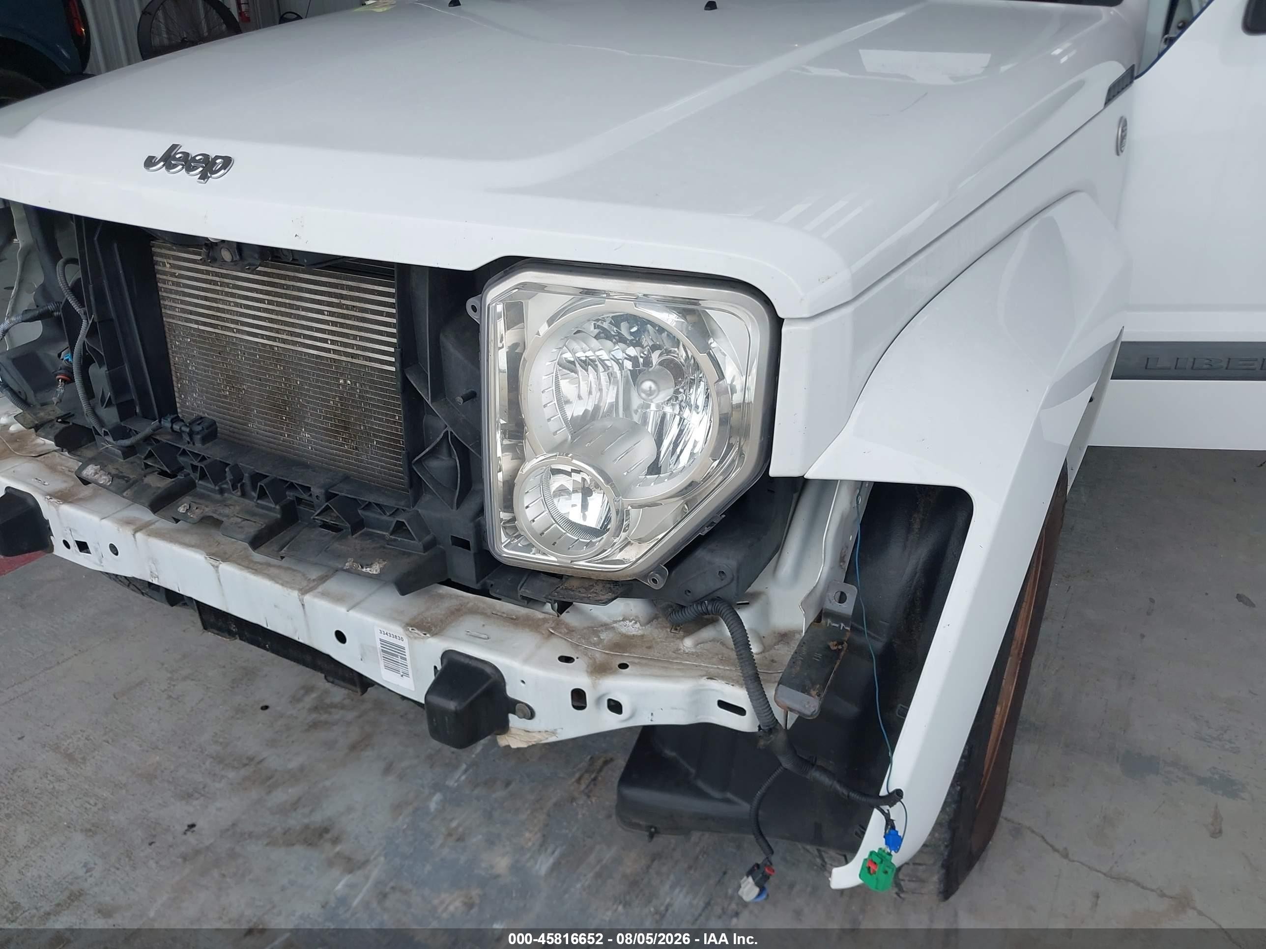 2012 Jeep Liberty Sport White vin: 1C4PJMAK6CW111494