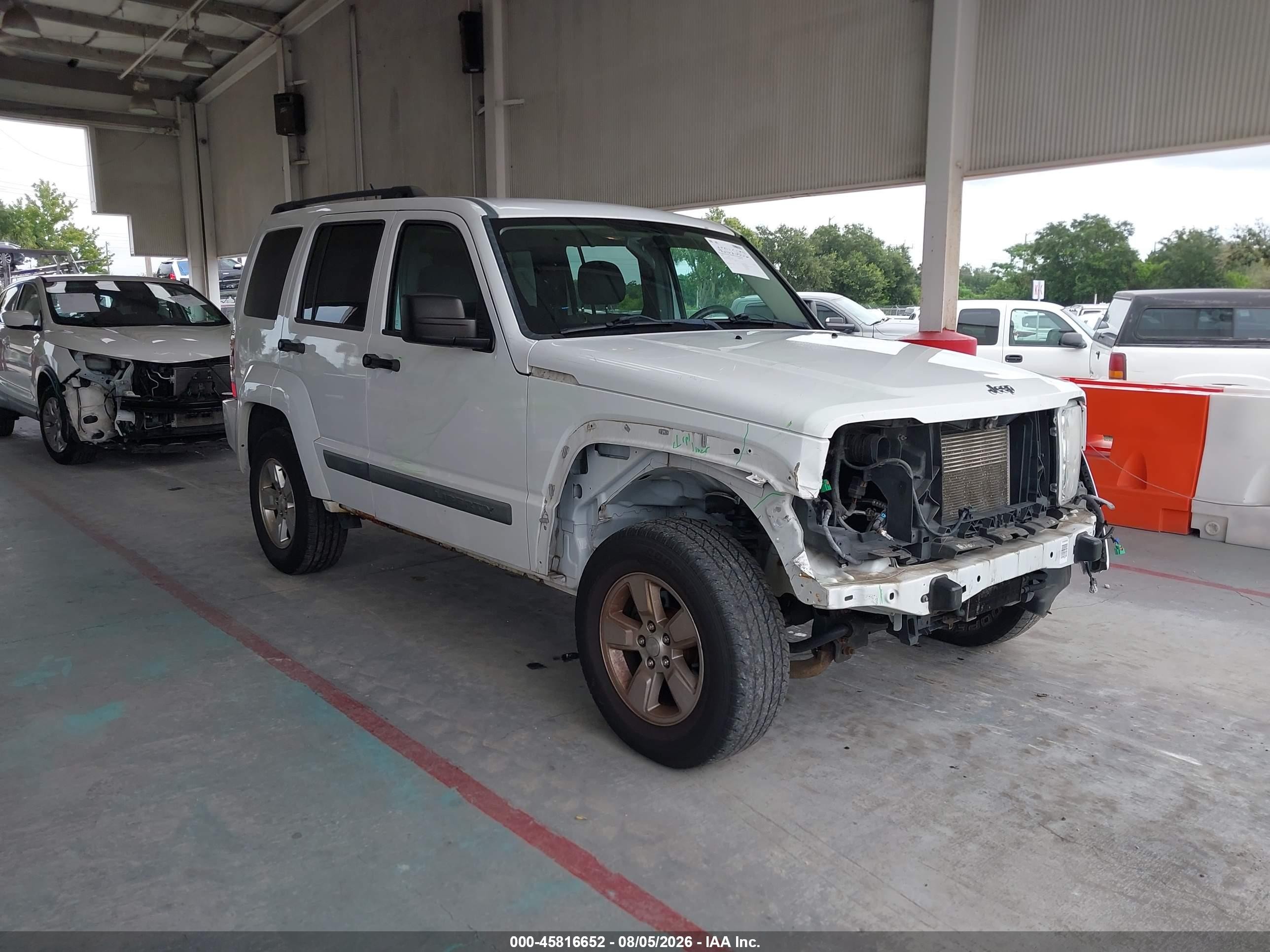 2012 Jeep Liberty Sport White vin: 1C4PJMAK6CW111494