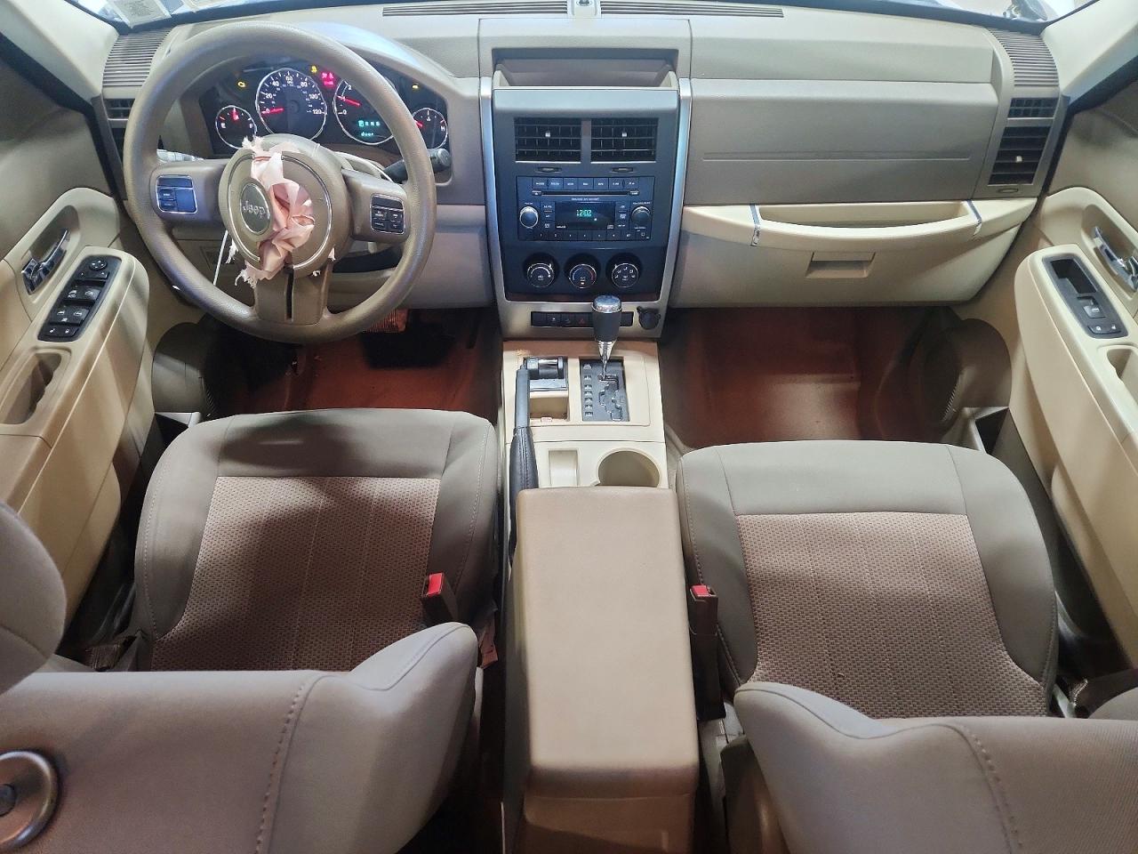 2012 Jeep Liberty Sport White vin: 1C4PJMAK6CW154829